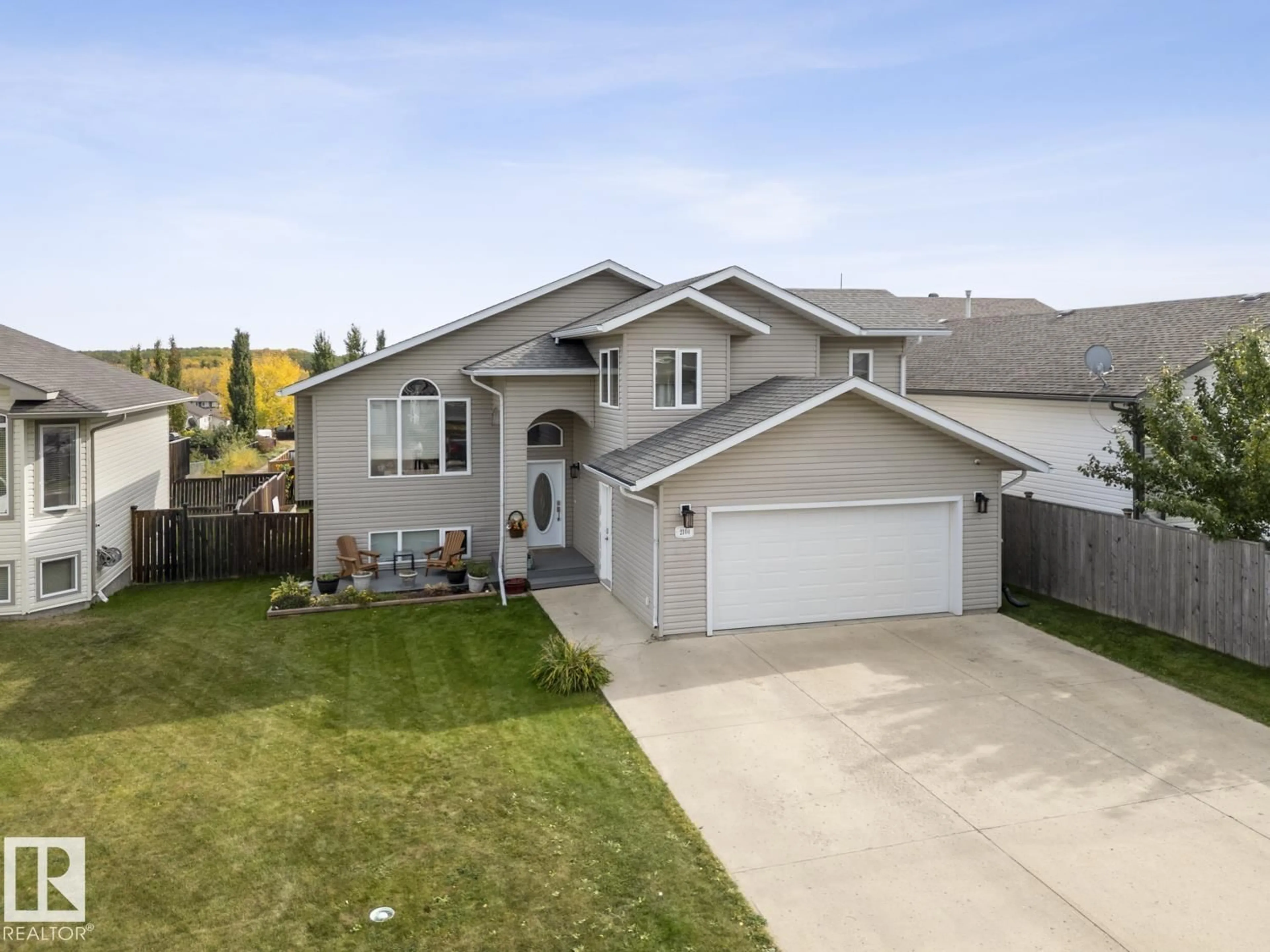A pic from outside/outdoor area/front of a property/back of a property/a pic from drone, street for 2104 7 ST, Cold Lake Alberta T9M2B9