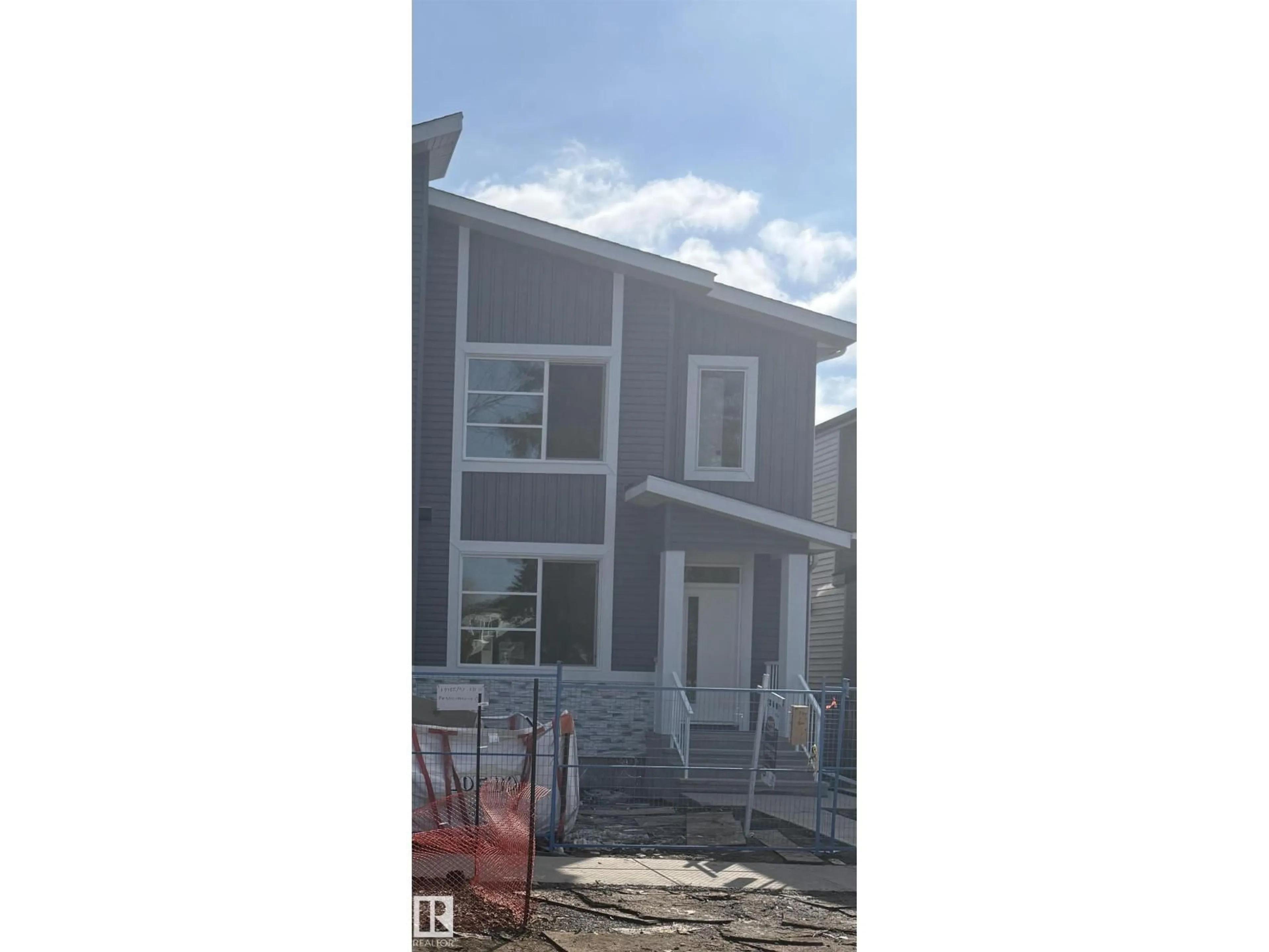 Unknown for 12955 121 ST, Edmonton Alberta T5L0B3