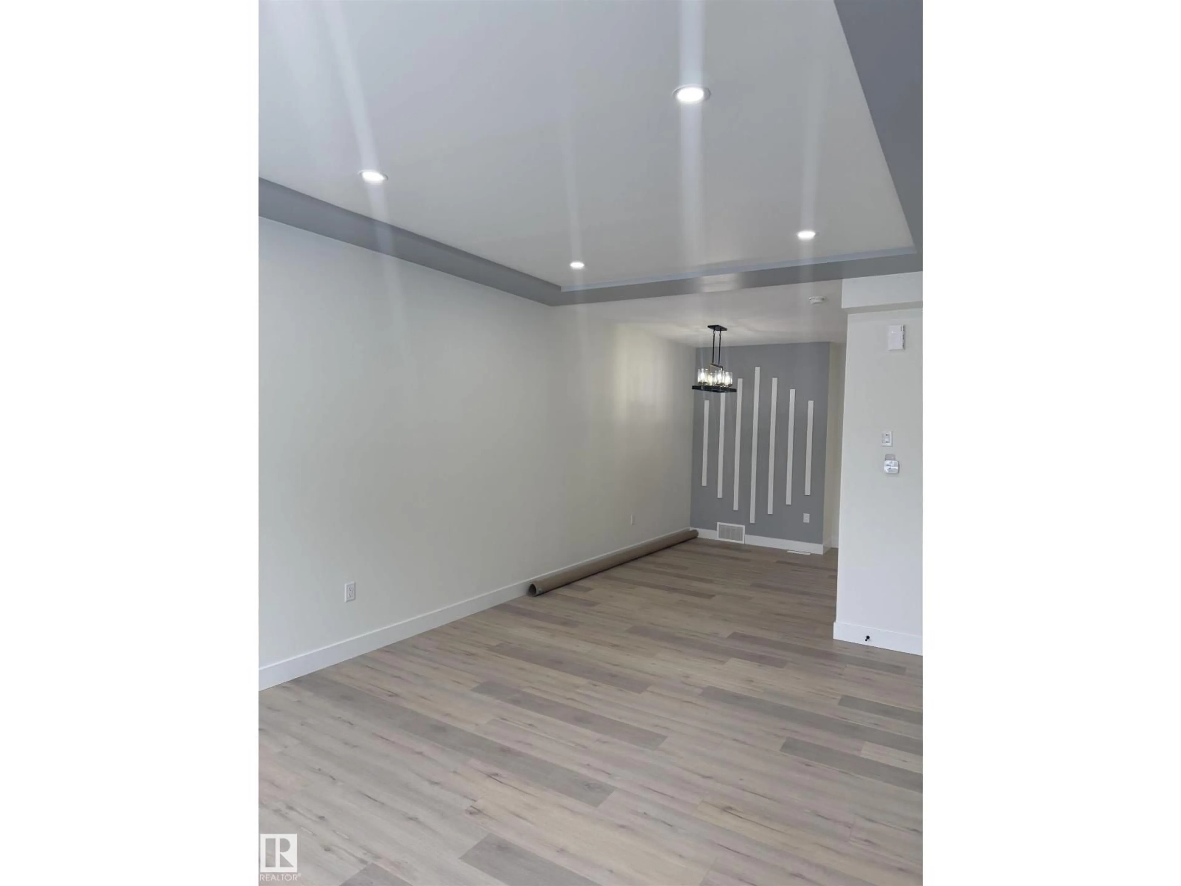A pic of a room for 12955 121 ST, Edmonton Alberta T5L0B3