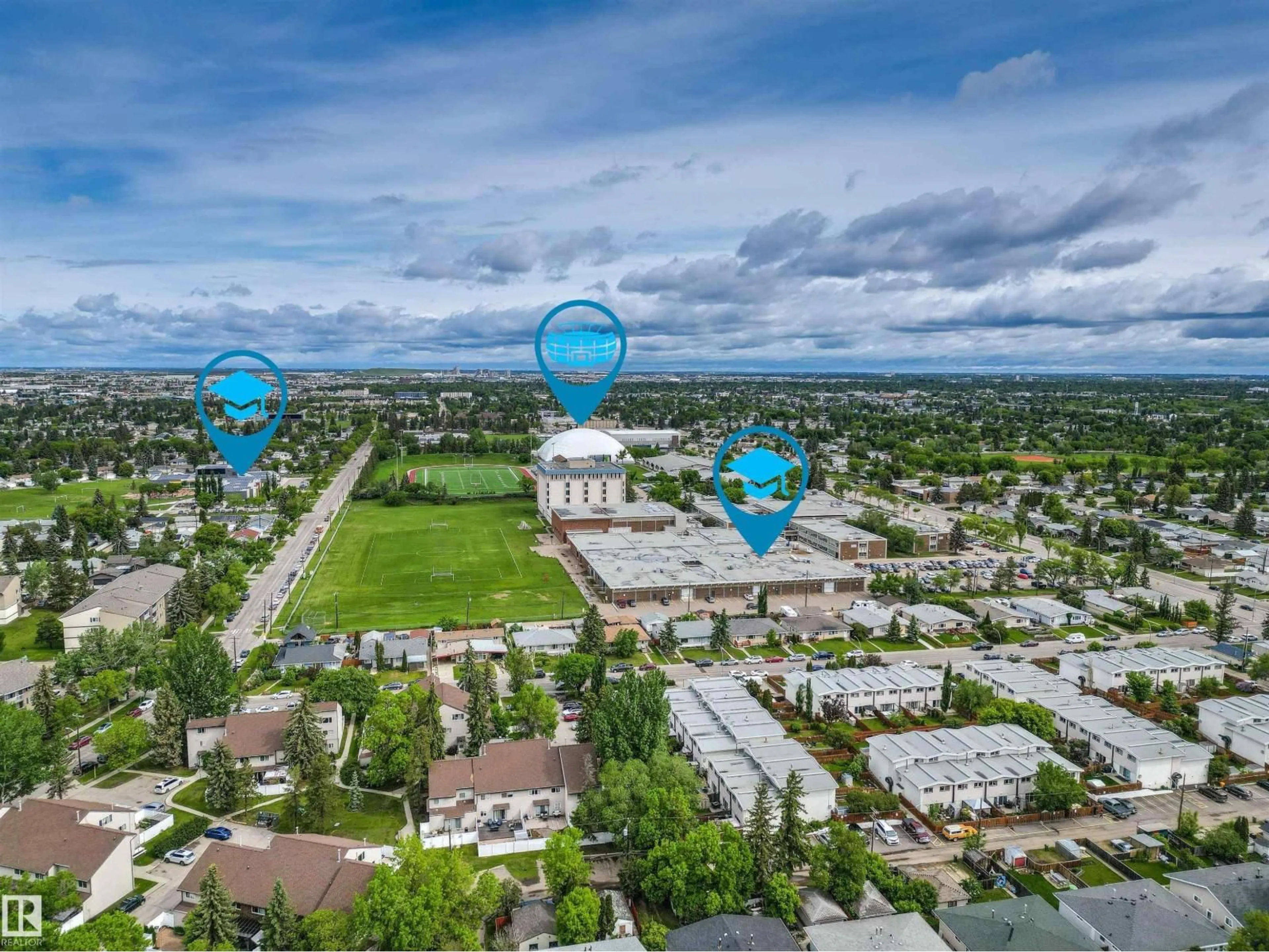 A pic from outside/outdoor area/front of a property/back of a property/a pic from drone, unknown for NW - 8719 164A ST, Edmonton Alberta T5R2R2
