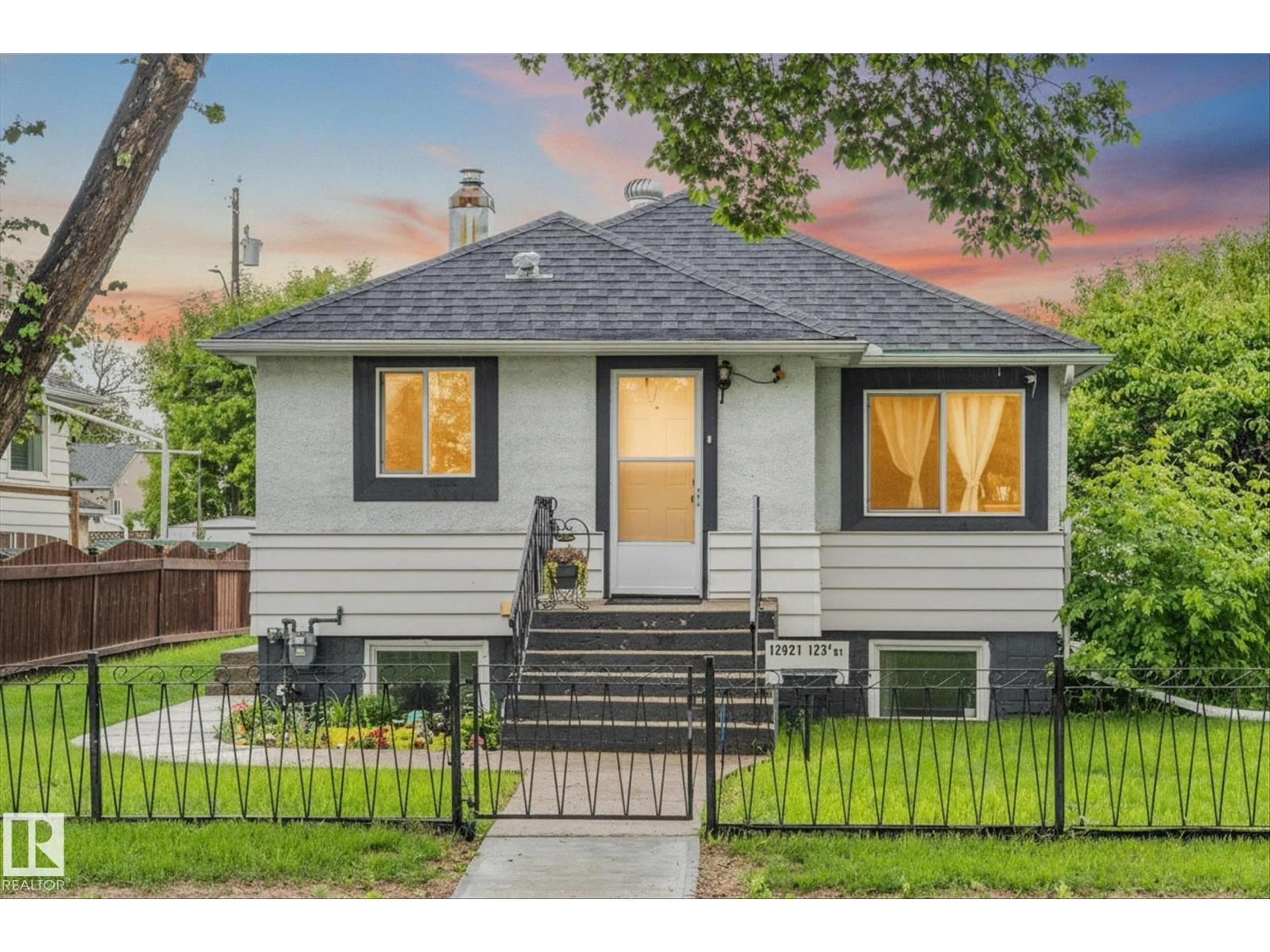 Home with vinyl exterior material, street for NW - 12921 123A ST, Edmonton Alberta T5L0L1