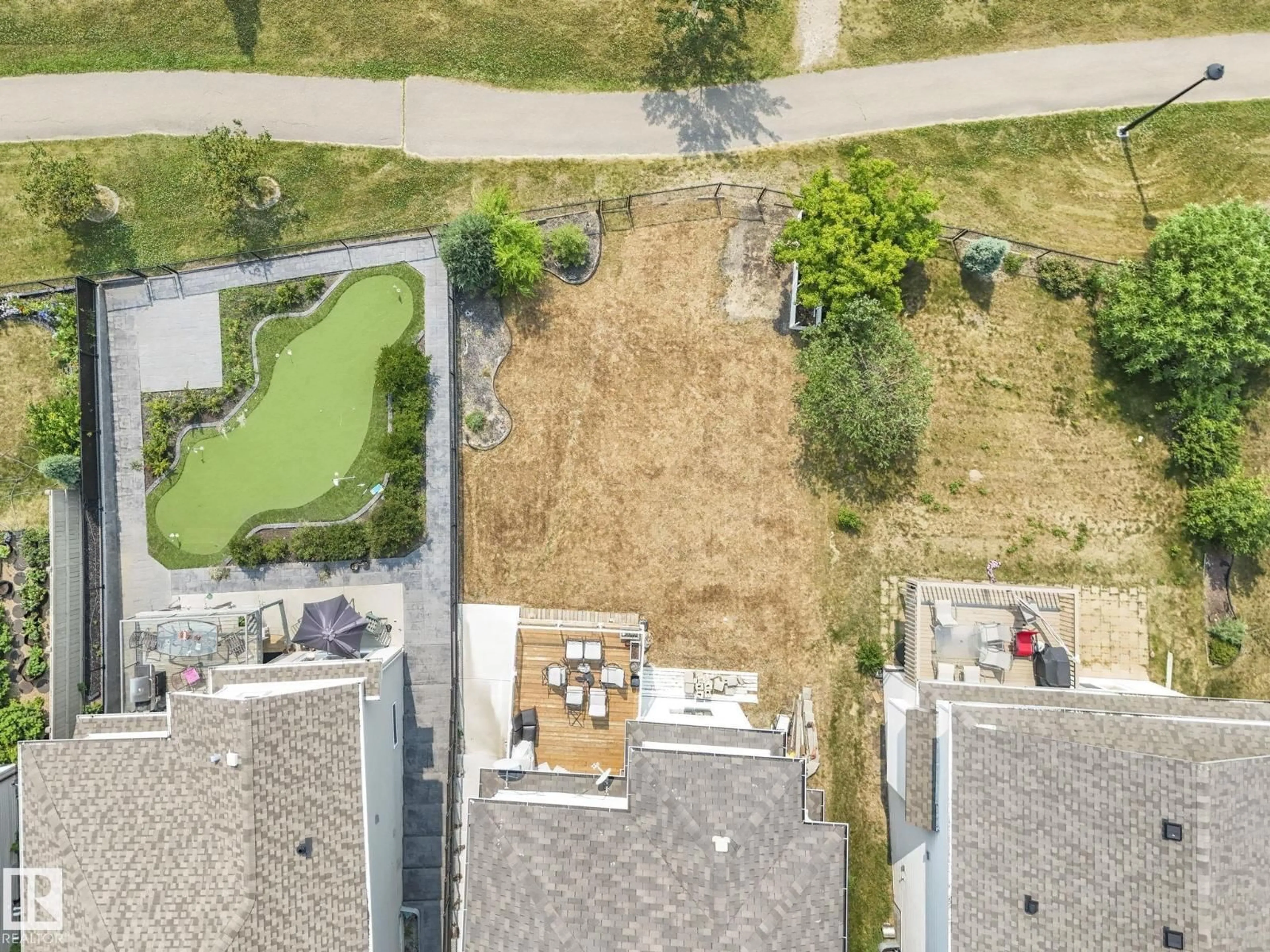 A pic from outside/outdoor area/front of a property/back of a property/a pic from drone, unknown for SW - 6303 4 AV, Edmonton Alberta T6X0C2