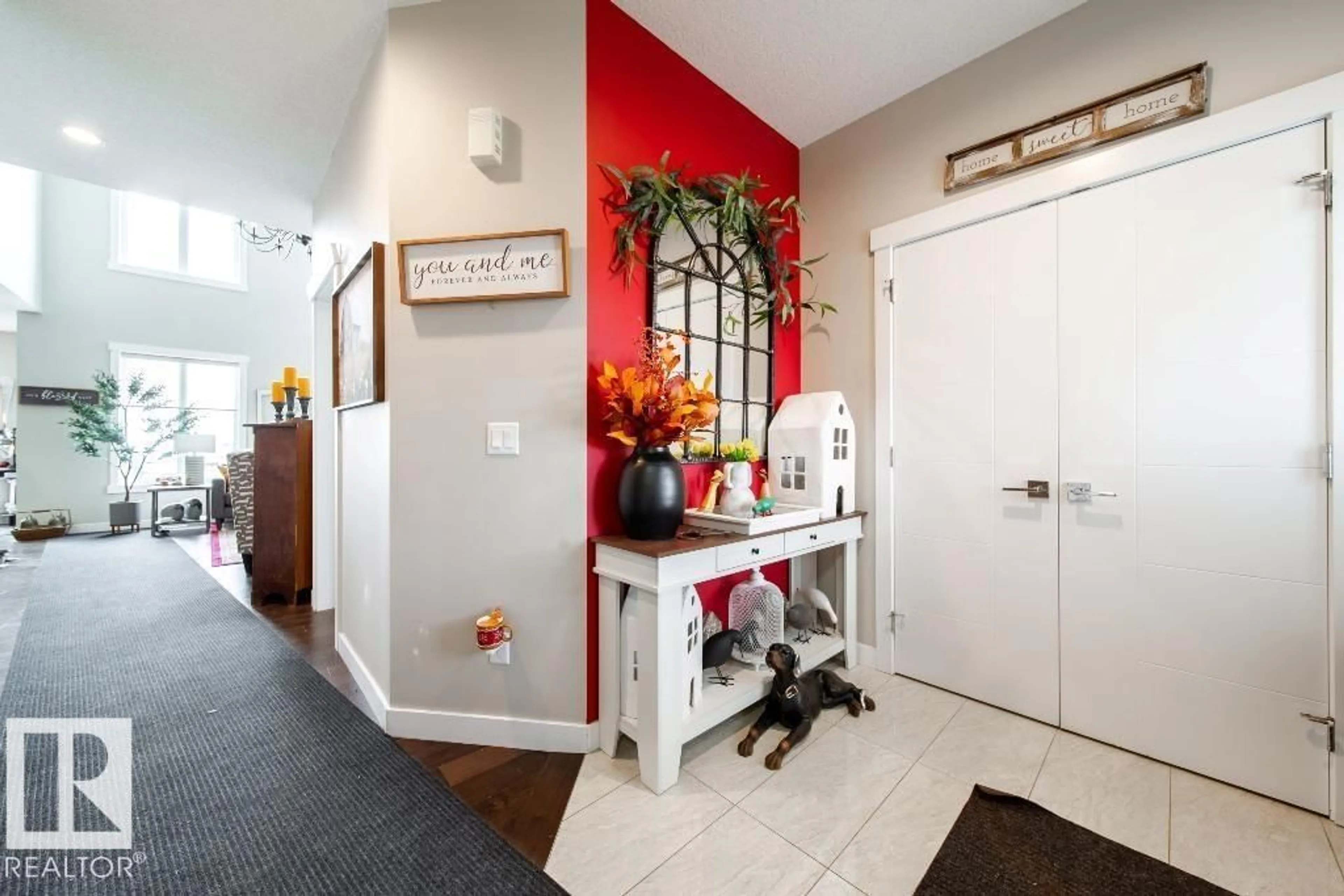 Indoor entryway for 31 WHITETAIL RD, Mundare Alberta T0B3H0