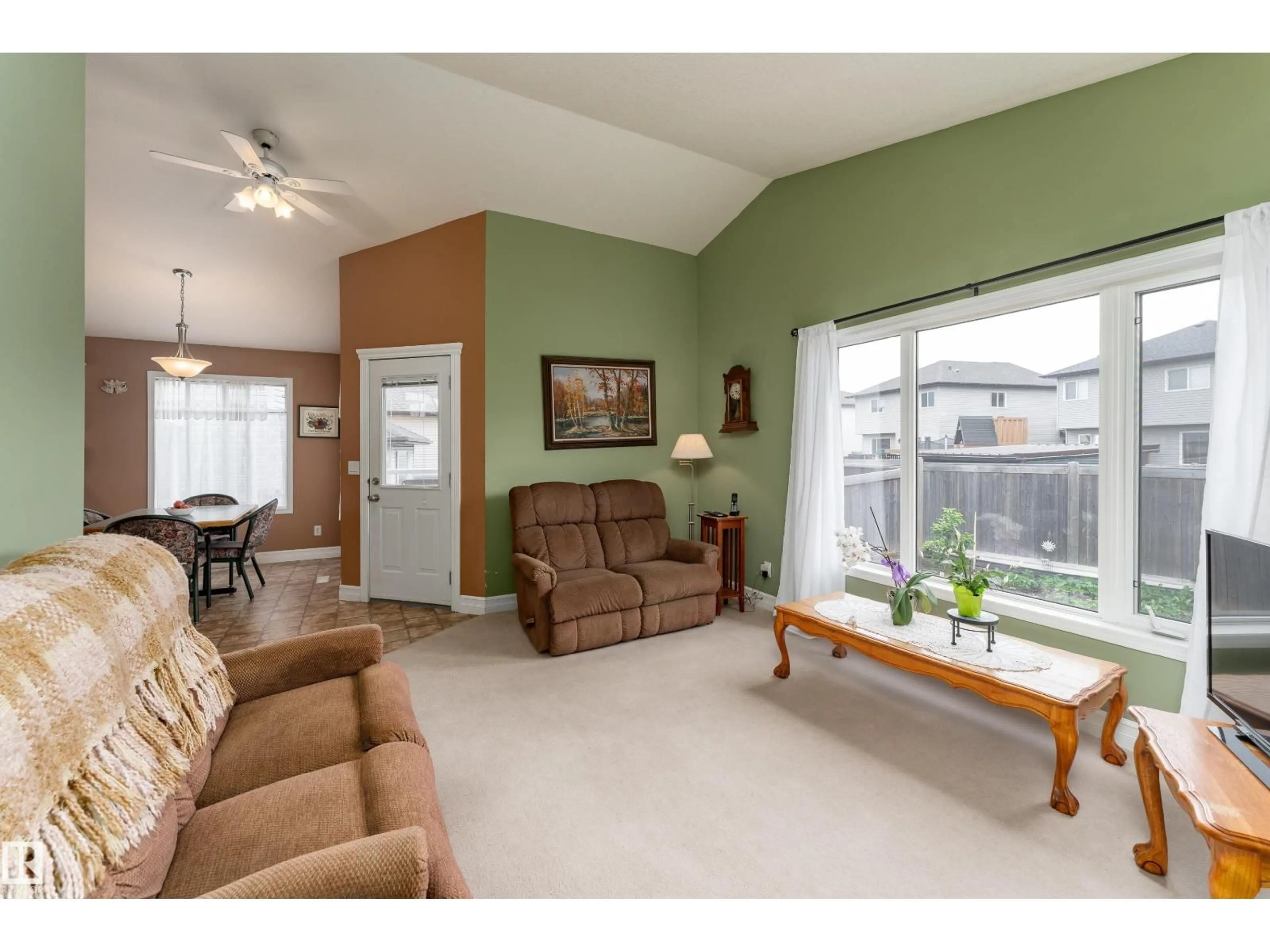 Living room with furniture, unknown for 47 LAMPLIGHT DR, Spruce Grove Alberta T7X4N1