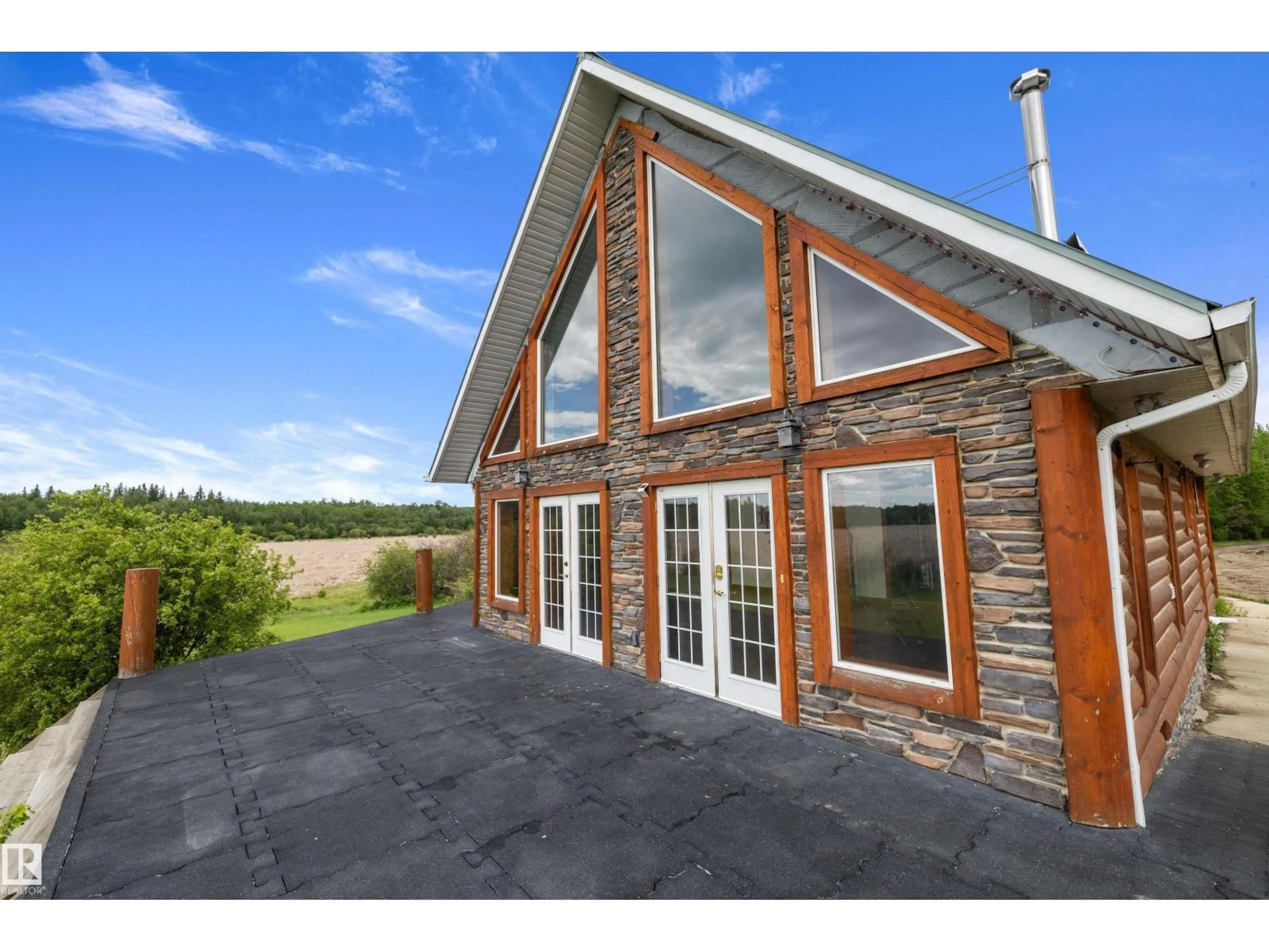 Unknown for 55527 R.R. 12, Rural Lac Ste. Anne County Alberta T0E1V0