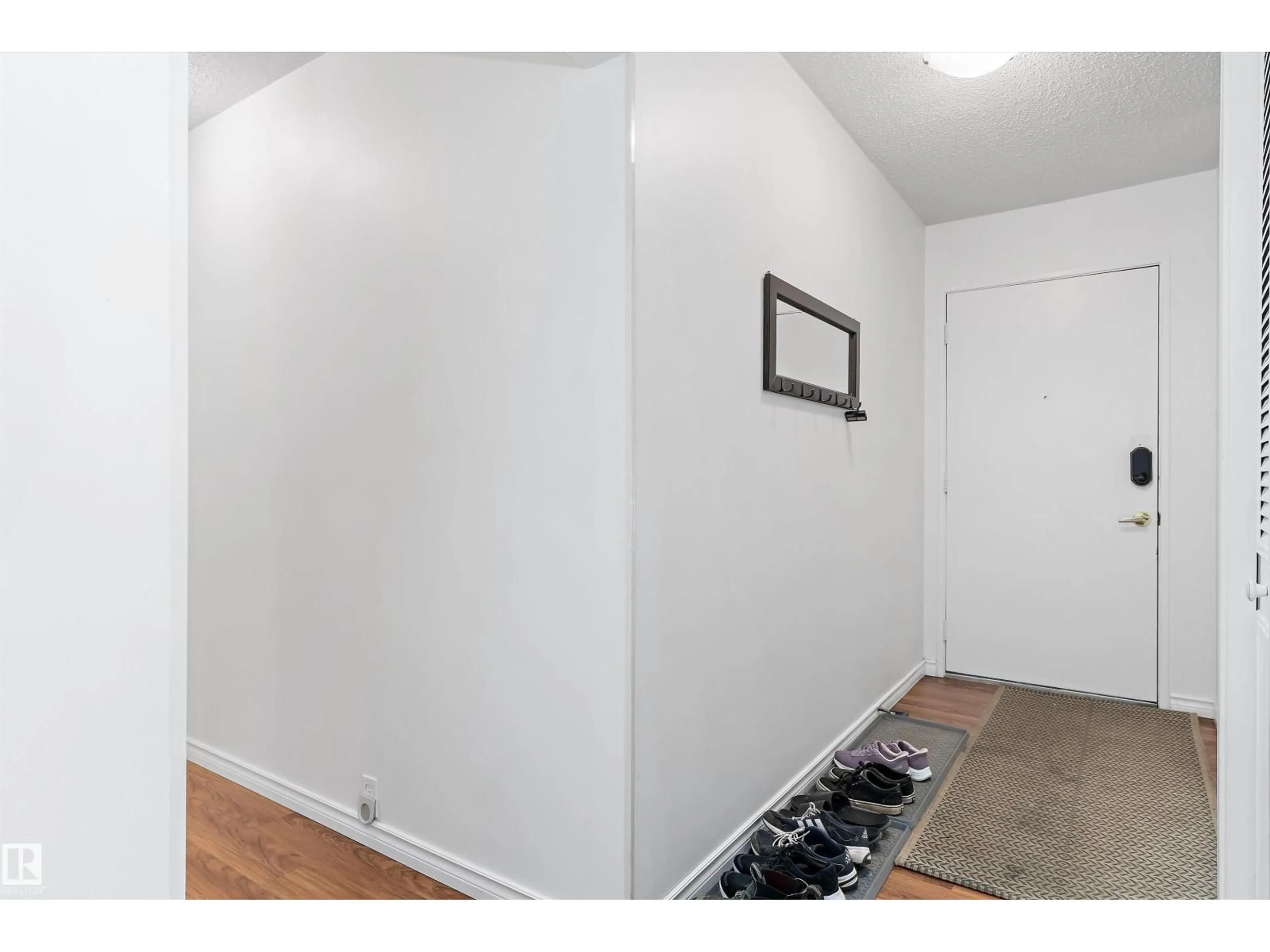 A pic of a room for 21 GRAHAM AV, St. Albert Alberta T8N1T4