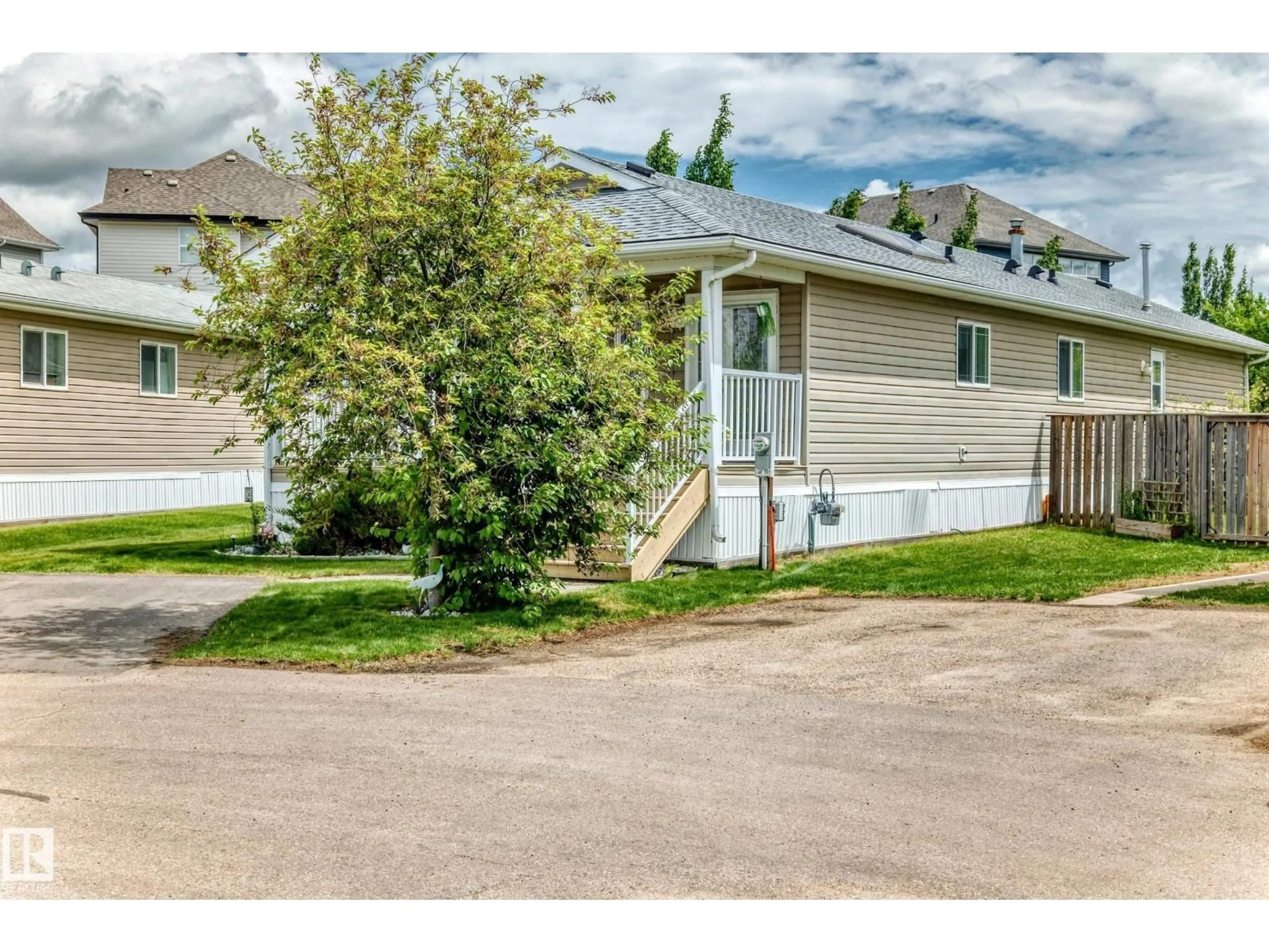 Unknown for 1749 JUBILEE LOOP, Sherwood Park Alberta T8H2N6