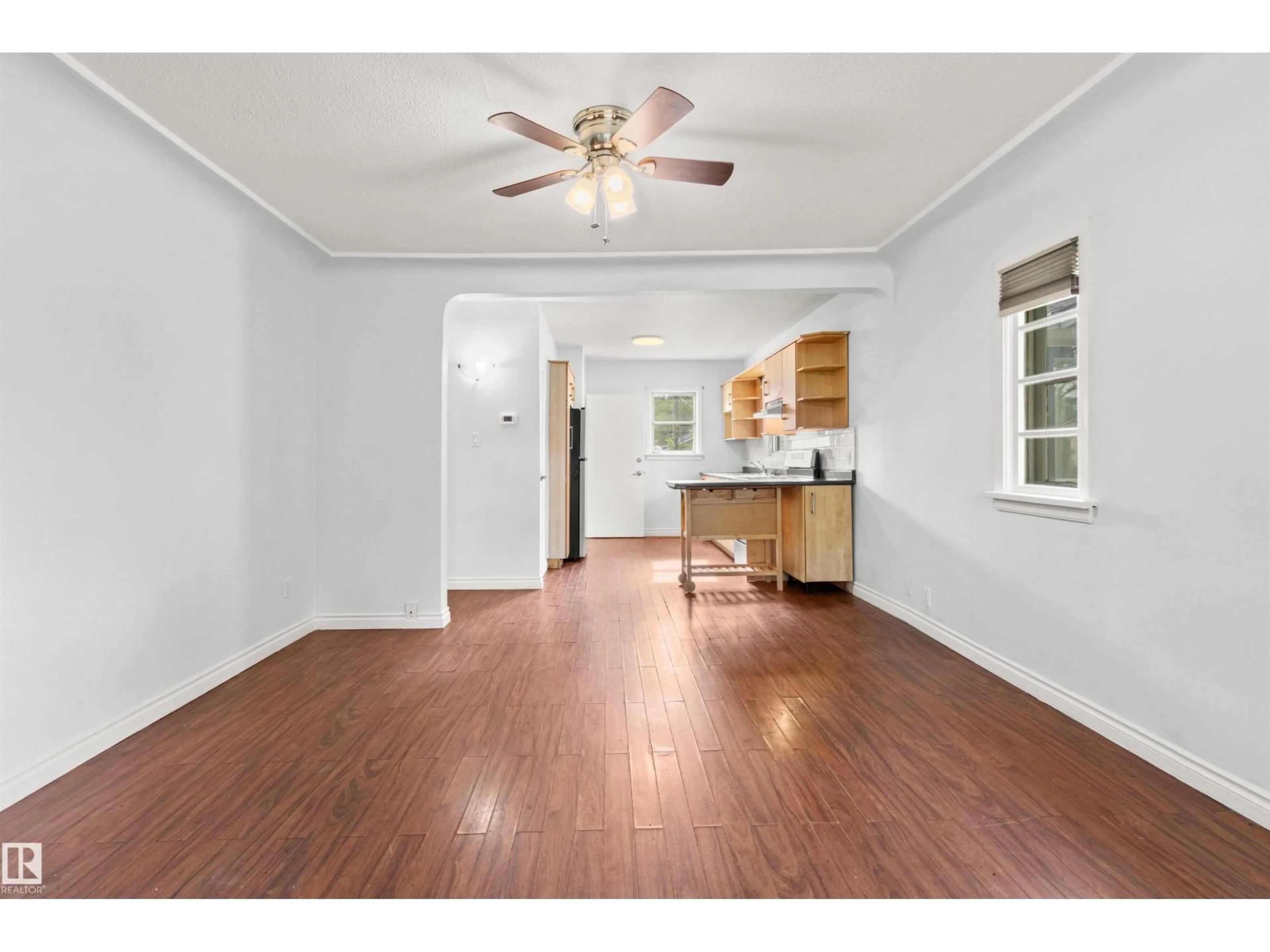 A pic of a room for 11605 91 ST, Edmonton Alberta T5B4A9