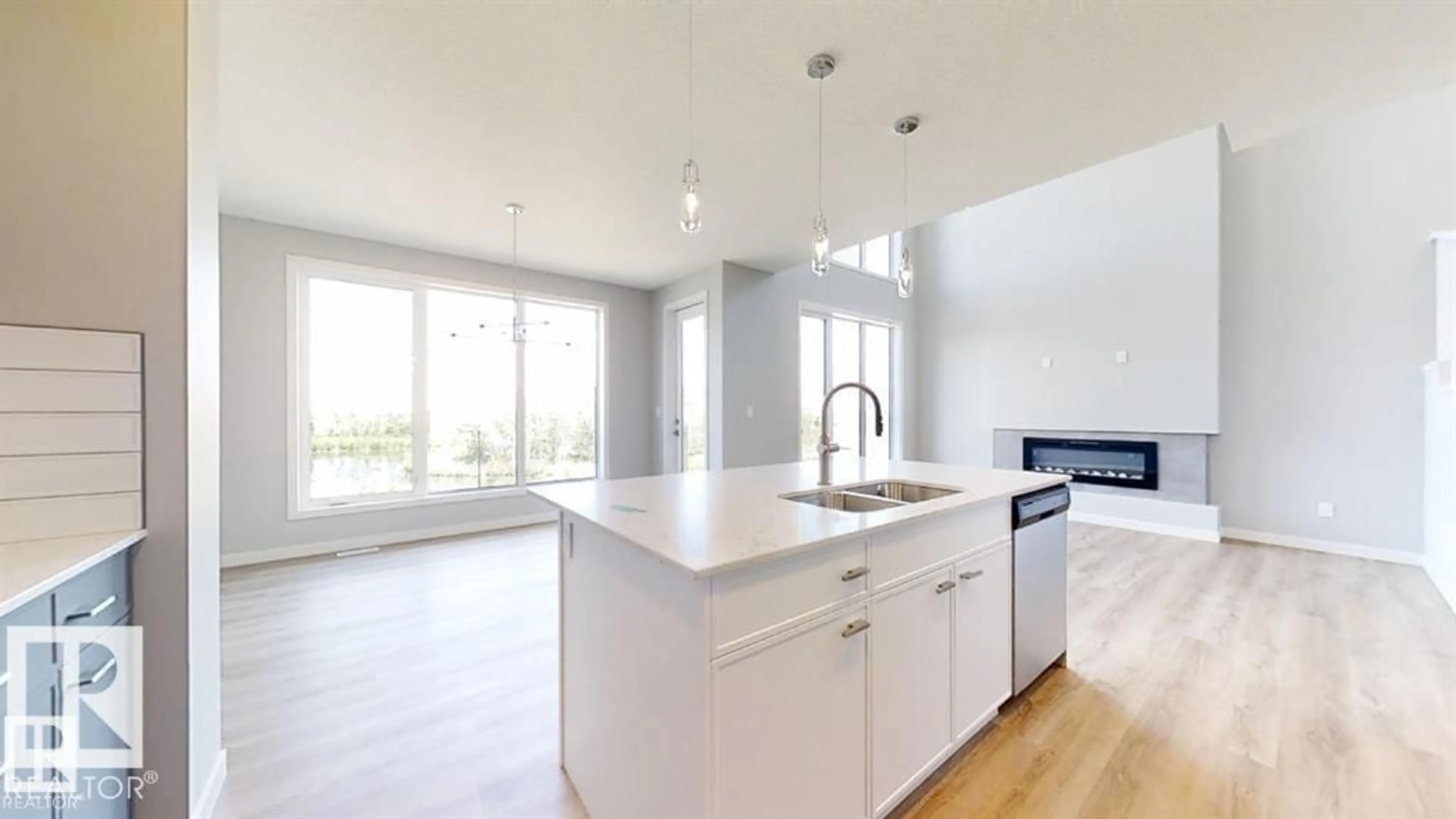 Open concept kitchen, unknown for SW - 3918 3A AV, Edmonton Alberta T6X3A3