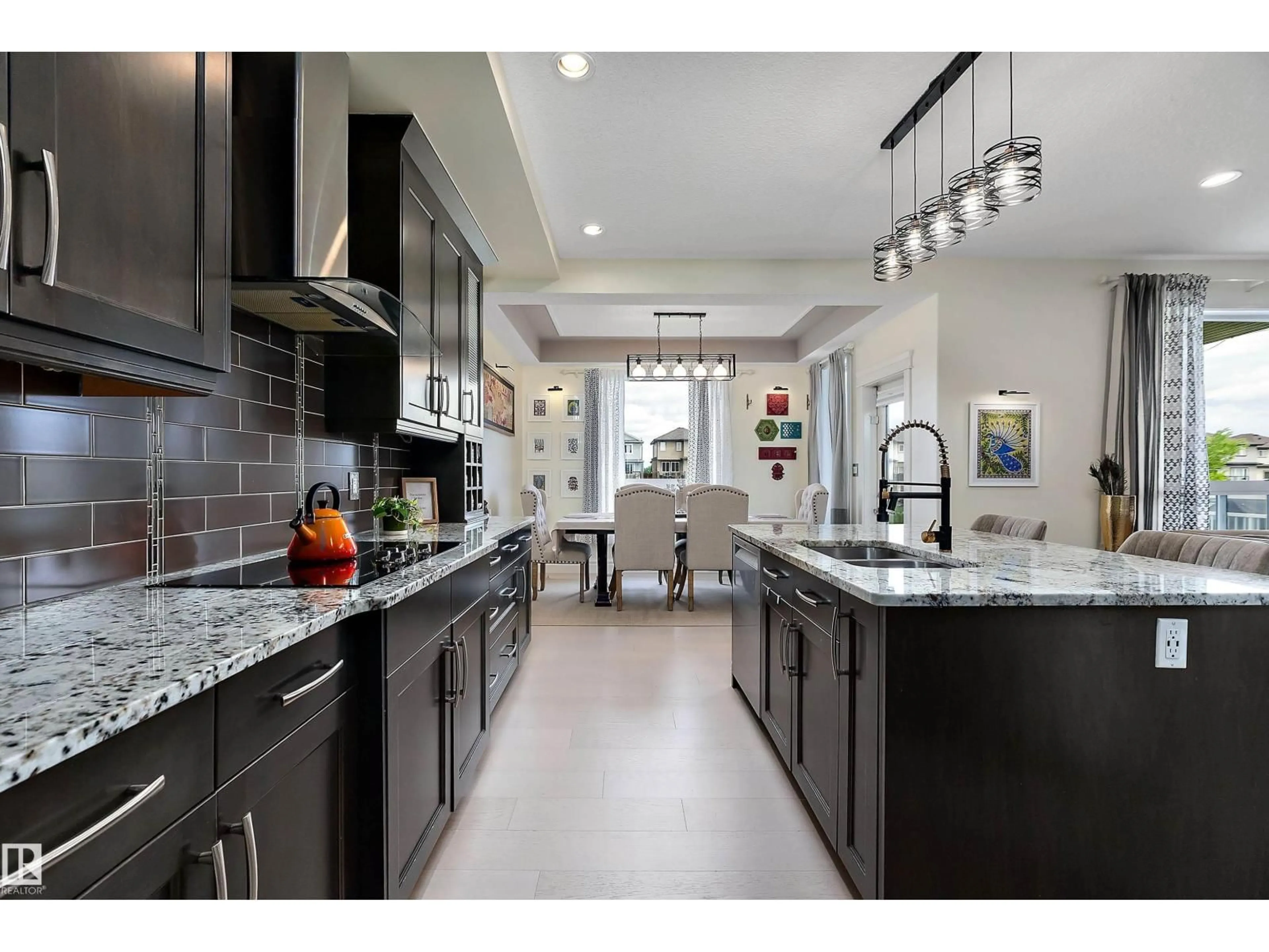 Open concept kitchen, ceramic/tile floor for 164 DURRAND BN, Fort Saskatchewan Alberta T8L0M8