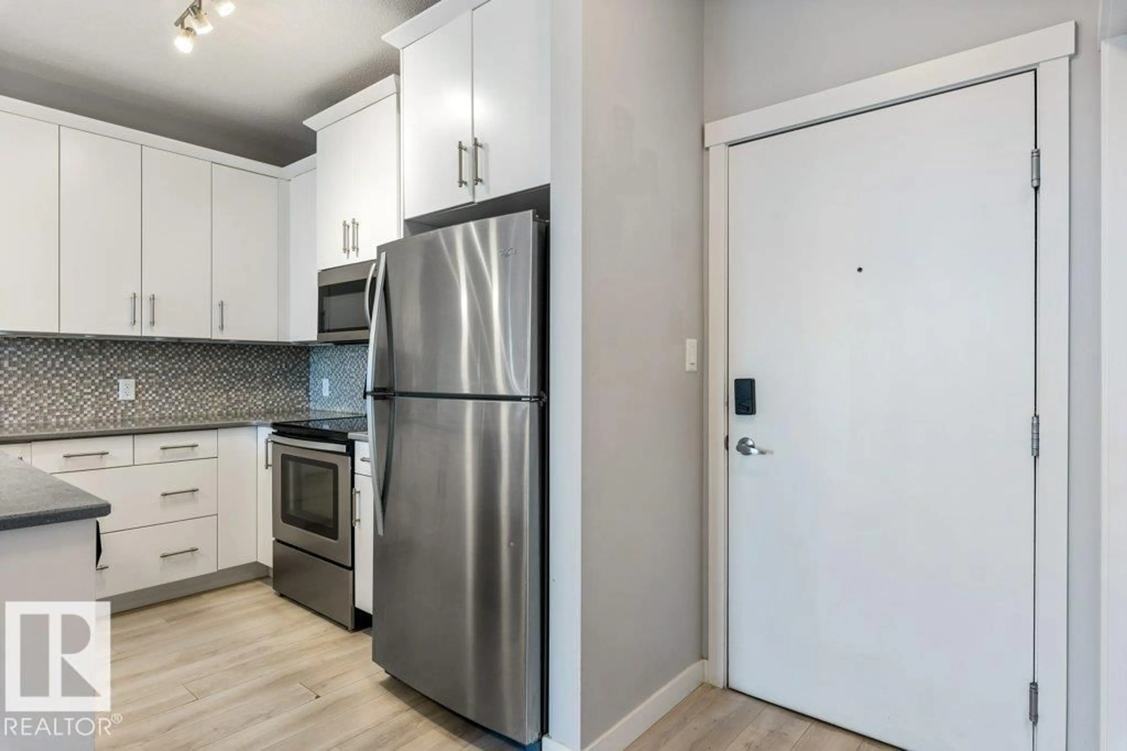Standard kitchen, wood/laminate floor for #304 - 812 WELSH DR, Edmonton Alberta T6X1Y7