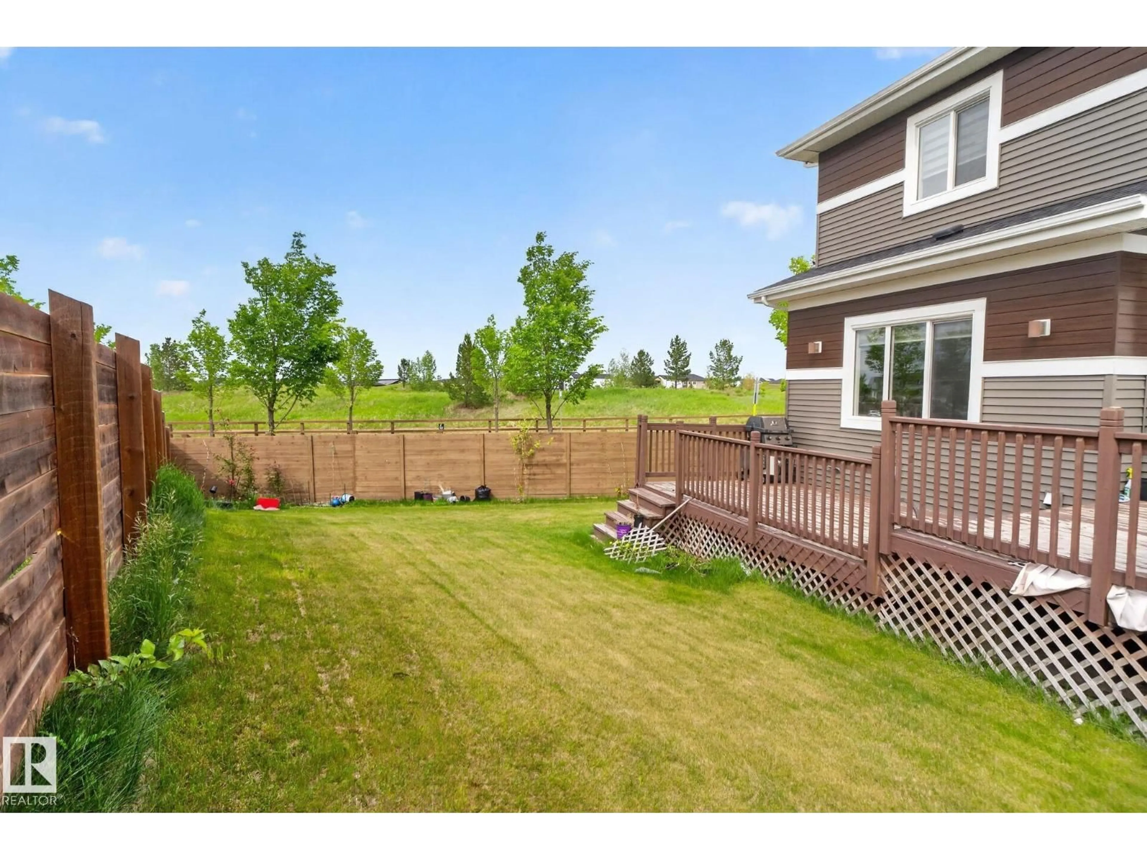 Patio, unknown for SW - 704 39 ST, Edmonton Alberta T6X2E9