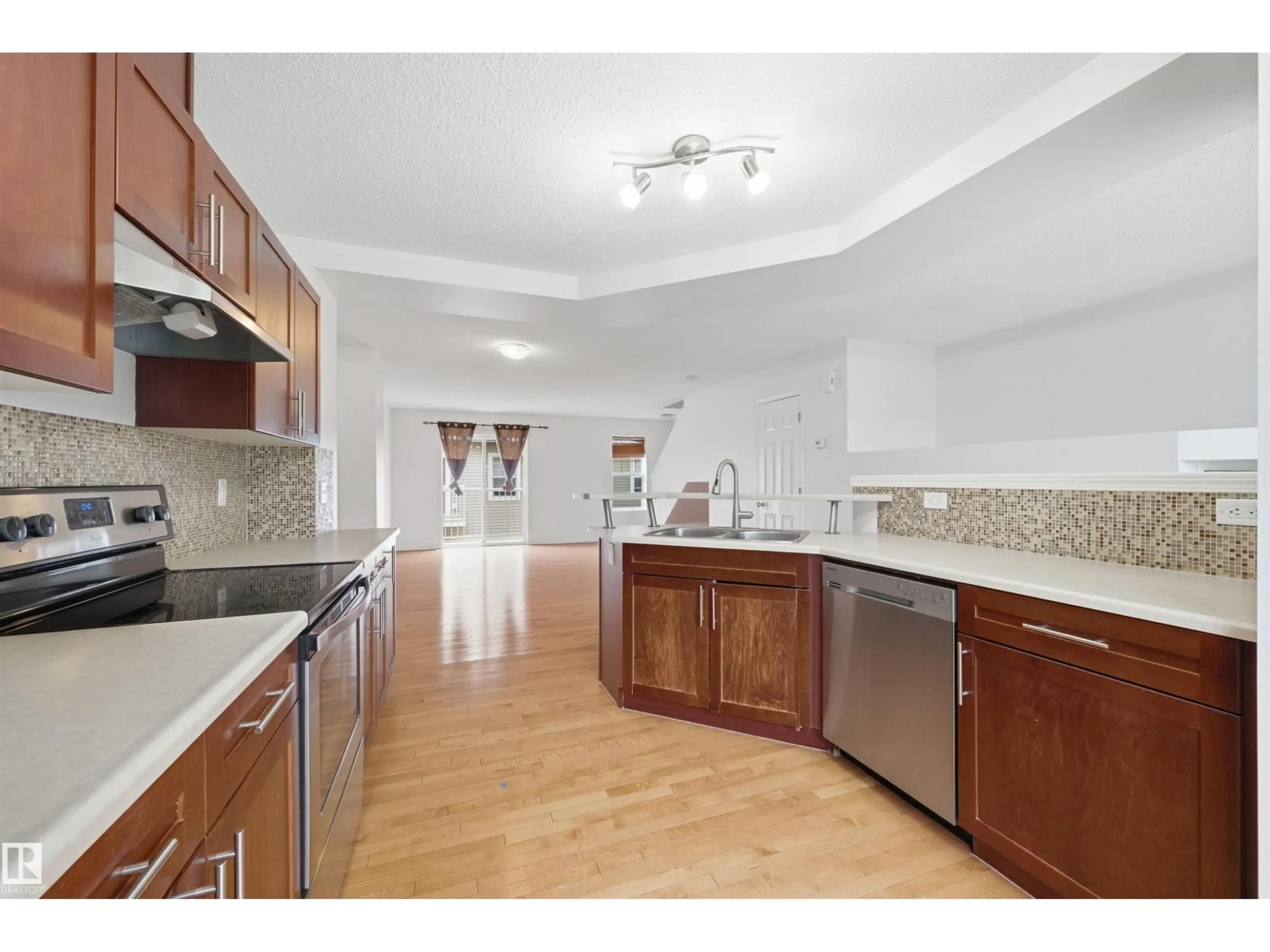 Open concept kitchen, unknown for #61 - 2051 TOWNE CENTRE BV, Edmonton Alberta T6R0G8