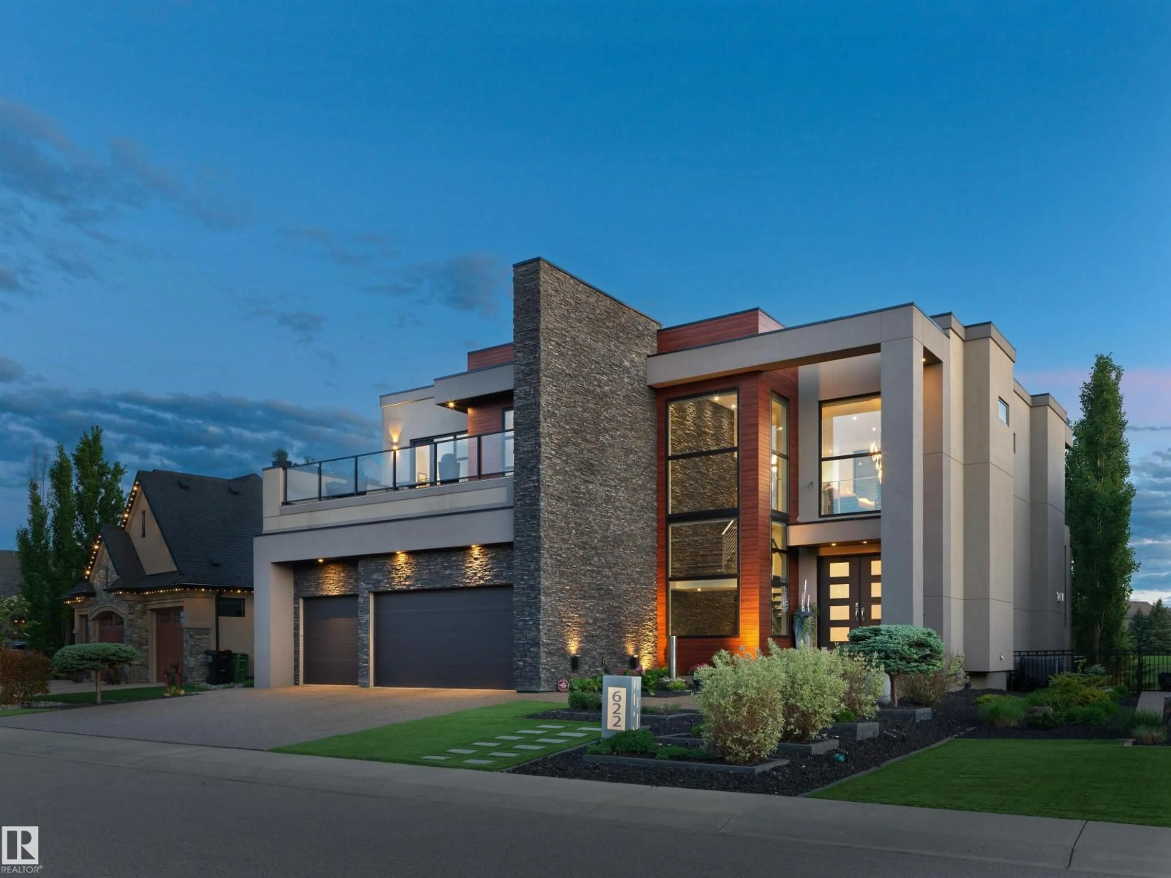Home with brick exterior material, street for 622 HOWATT DR, Edmonton Alberta T6W2T6
