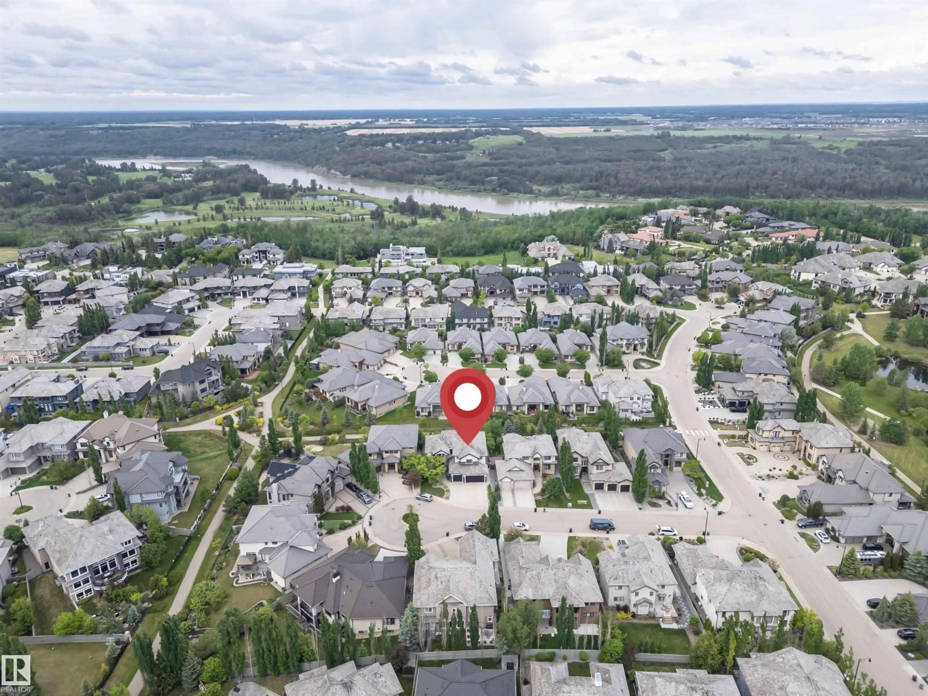 A pic from outside/outdoor area/front of a property/back of a property/a pic from drone, water/lake/river/ocean view for 3310 WATSON BA, Edmonton Alberta T6W0P2