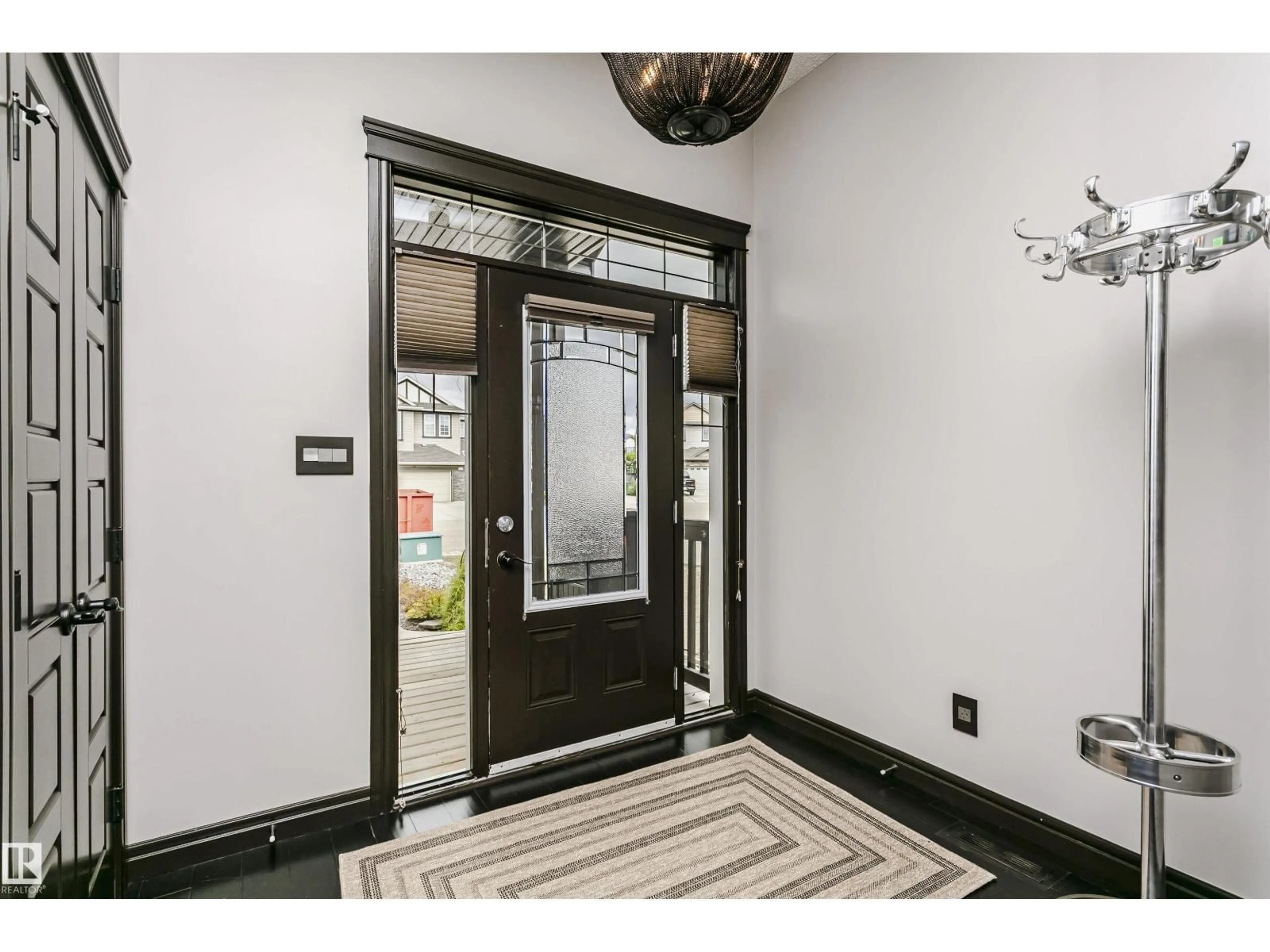 Indoor entryway for NW - 721 178A ST, Edmonton Alberta T6W2S6