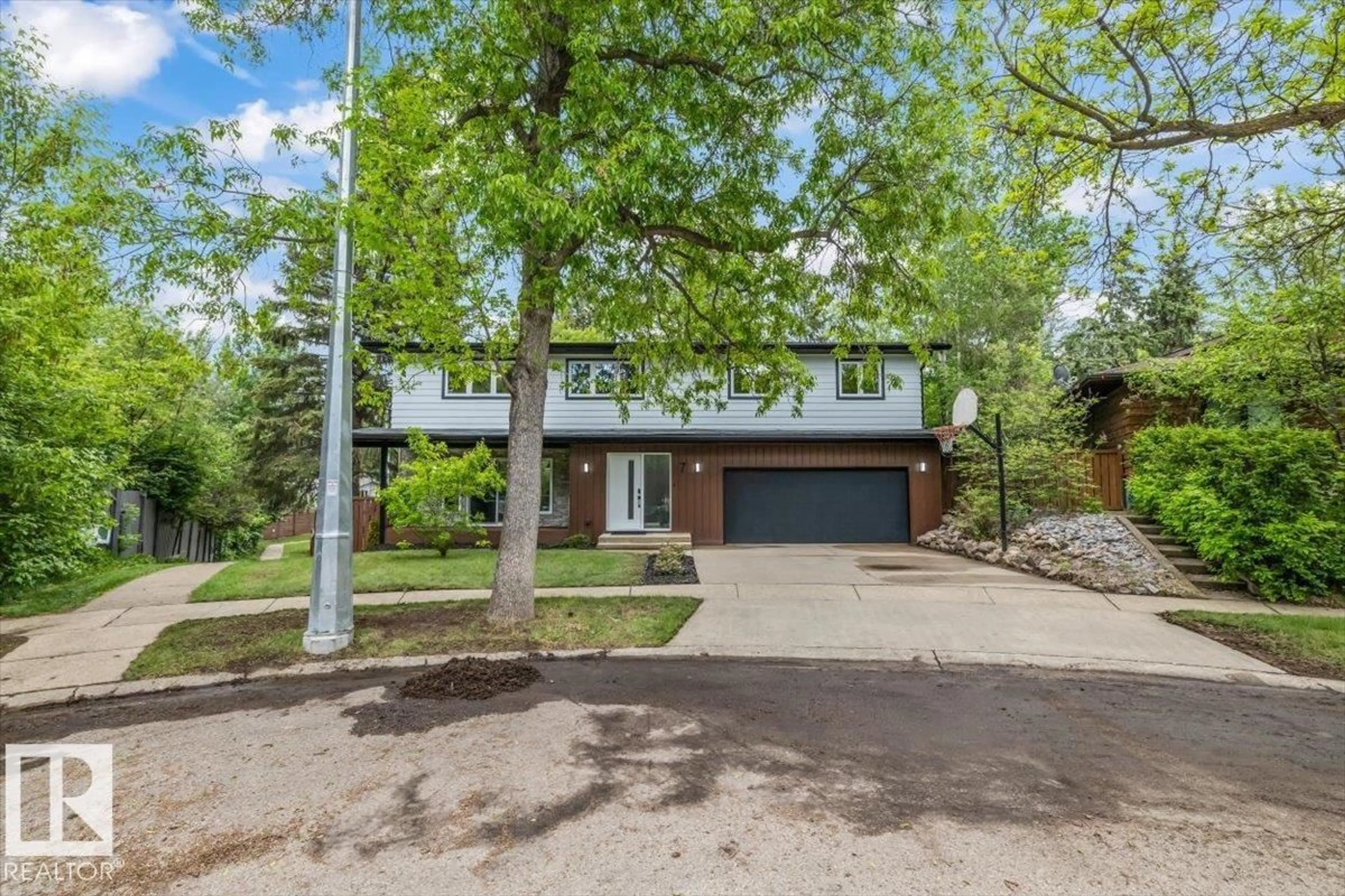 Home with brick exterior material, street for 7 GLACIER PL, St. Albert Alberta T8N1R7