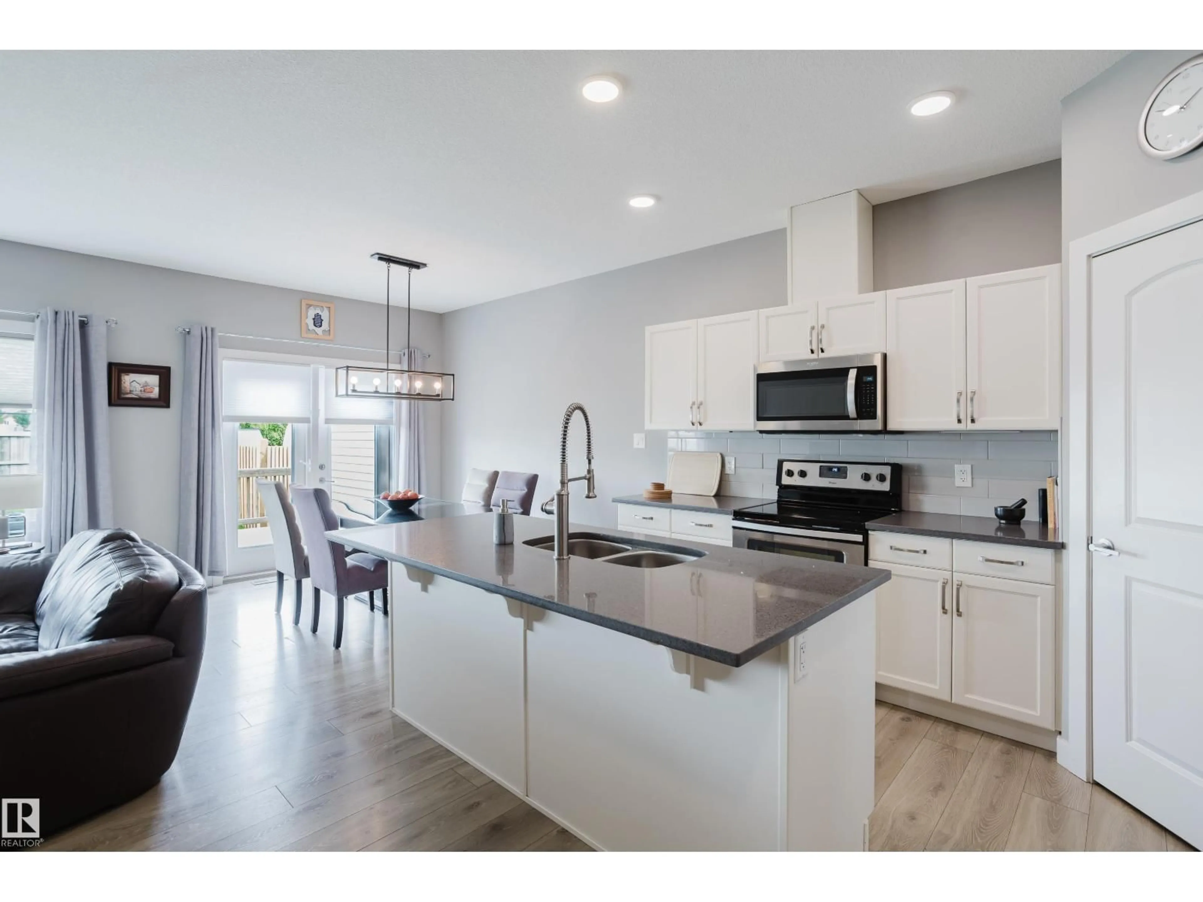 Open concept kitchen, ceramic/tile floor for NW - 22106 89 AV, Edmonton Alberta T5T7G9