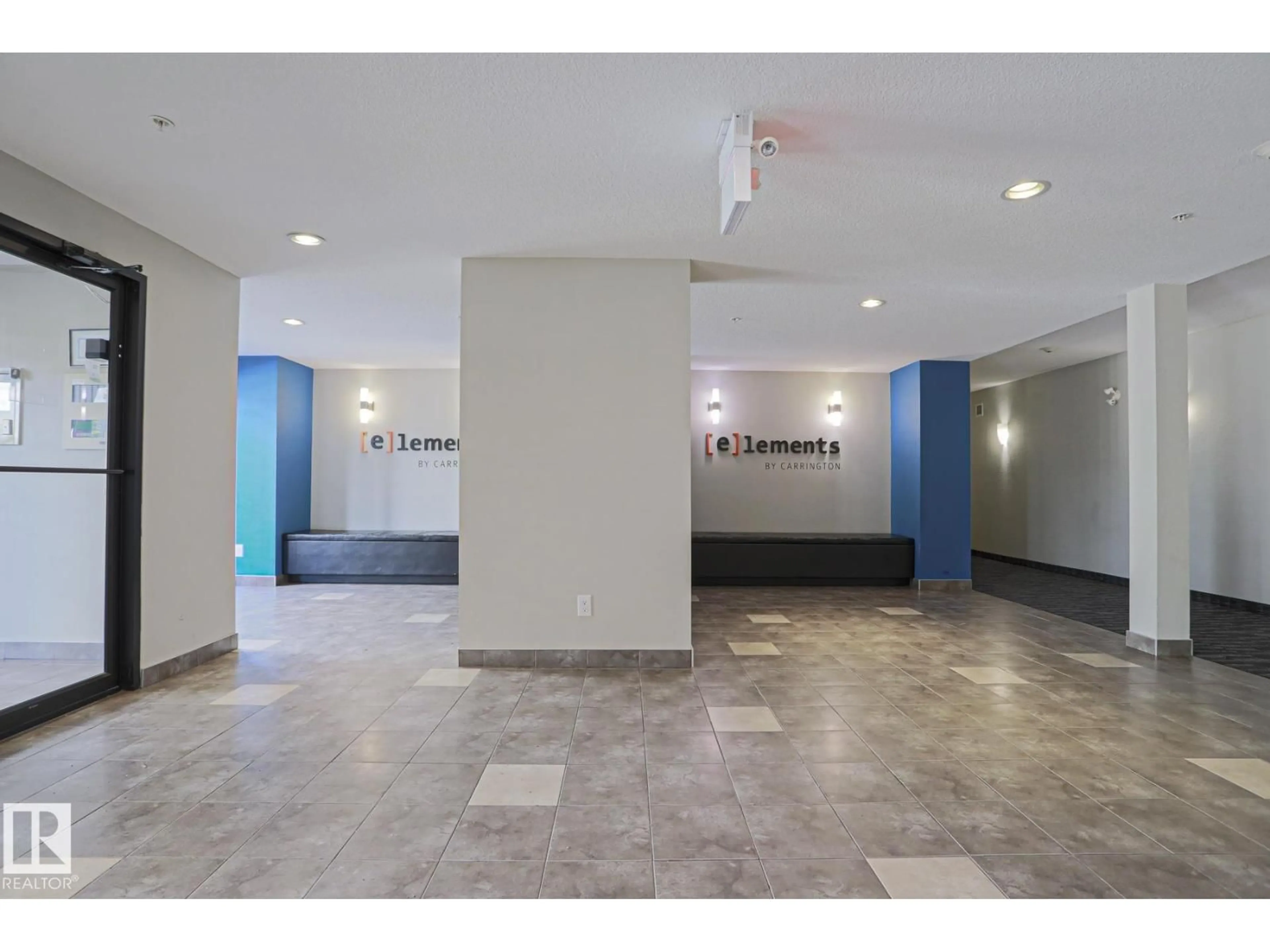 Indoor foyer for #411 - 3353 16A AV, Edmonton Alberta T6T0V4
