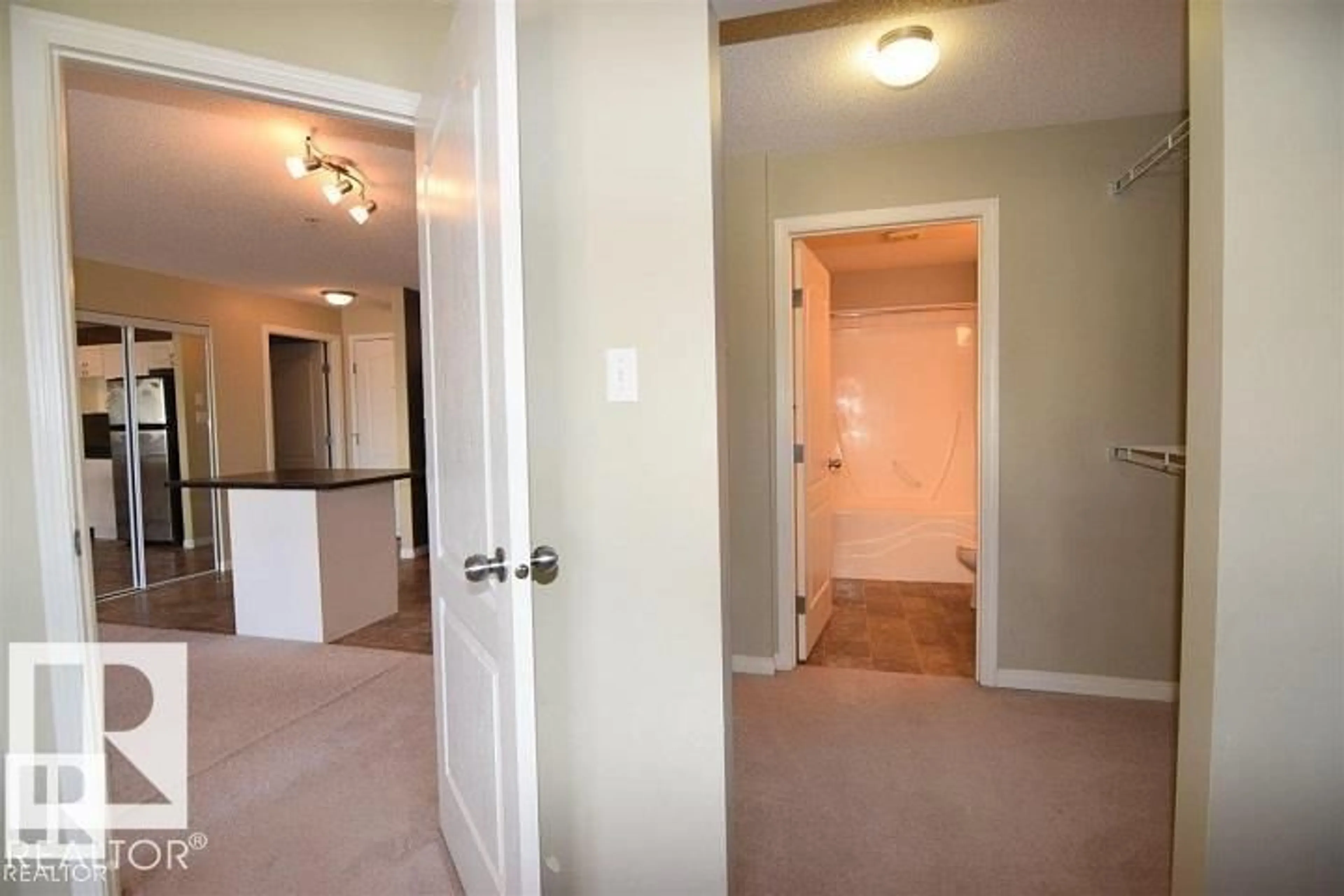 Unknown for # - 2122 CLAREVIEW STATION DR, Edmonton Alberta T5Y0E5