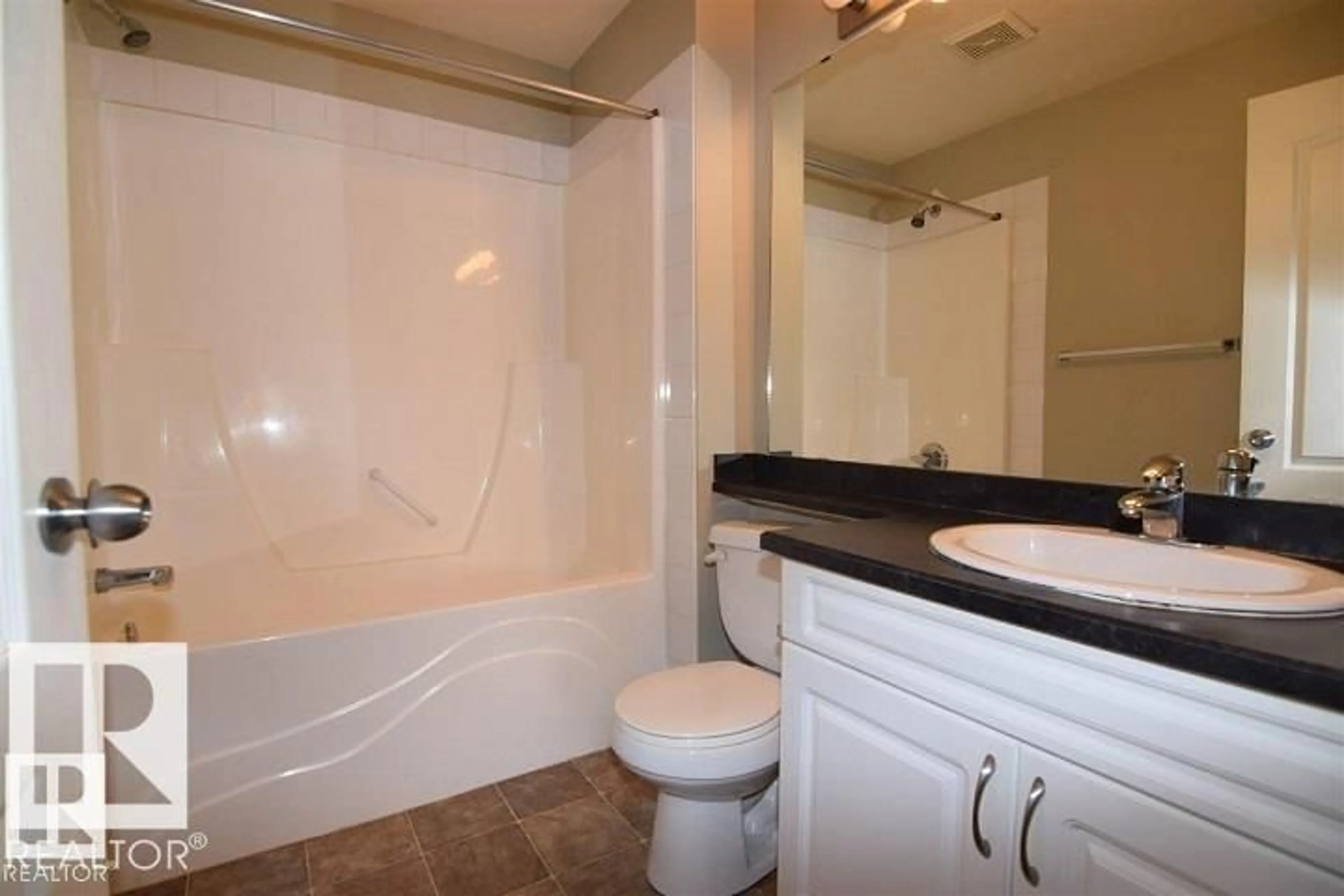 Standard bathroom, unknown for # - 2122 CLAREVIEW STATION DR, Edmonton Alberta T5Y0E5