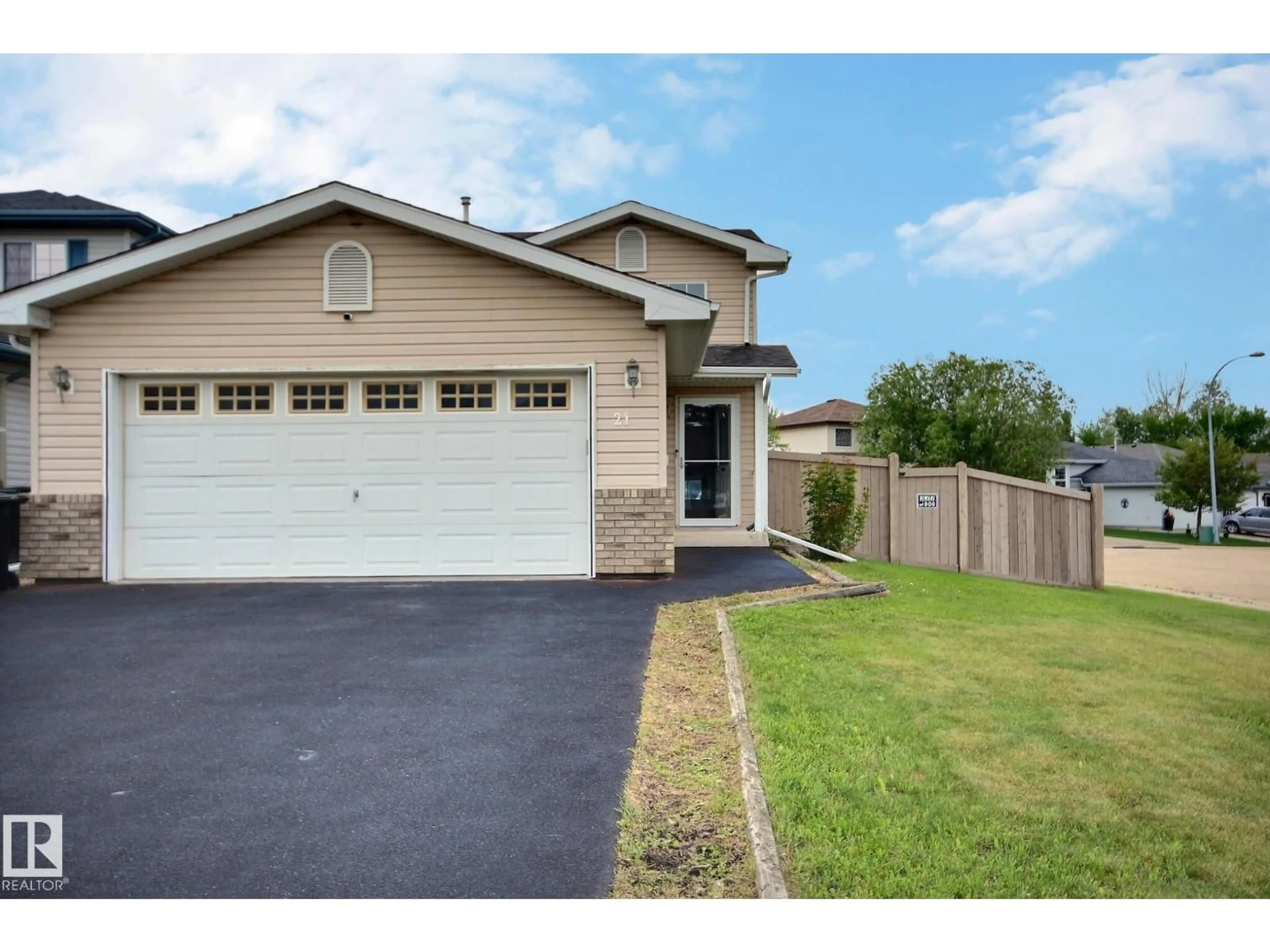 Unknown for 21 DONNELY PL, Sherwood Park Alberta T8H2B3