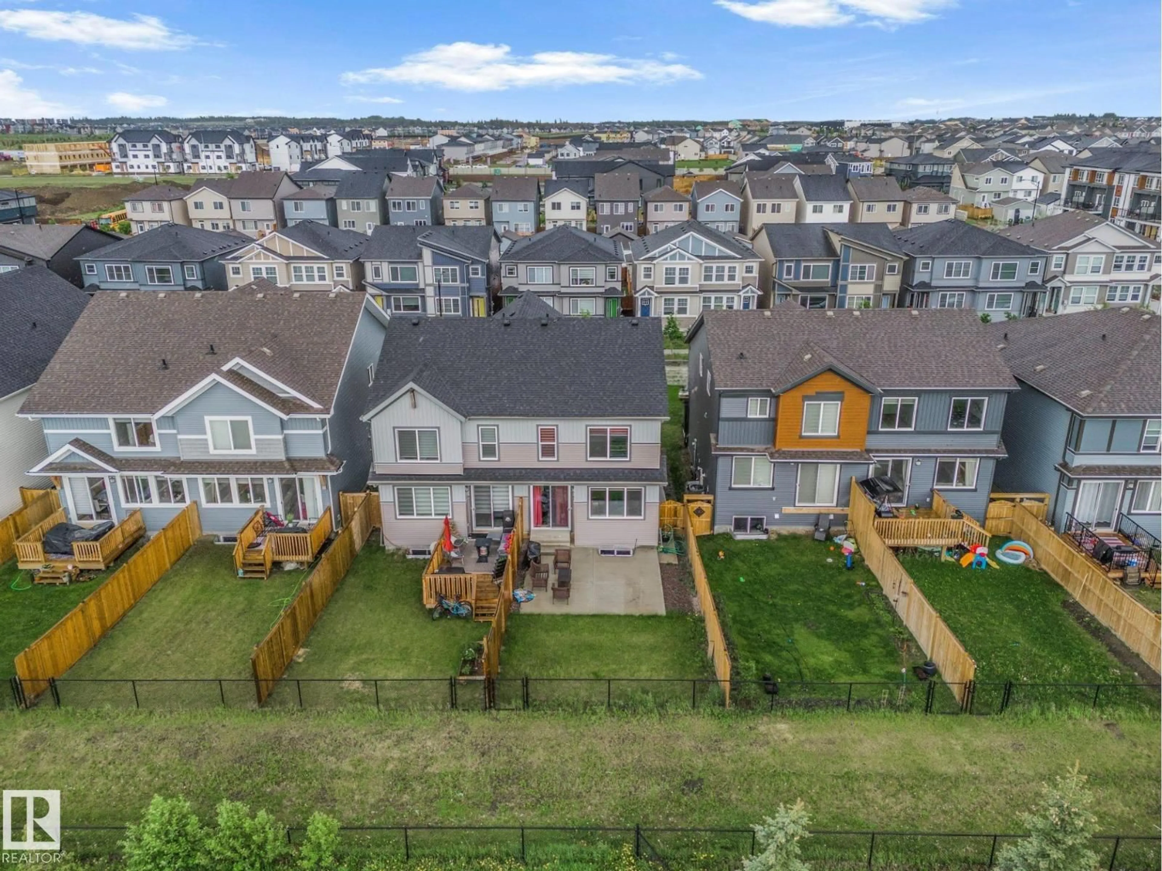 A pic from outside/outdoor area/front of a property/back of a property/a pic from drone, city buildings view from balcony for SW - 1222 PODERSKY WD, Edmonton Alberta T6W4W3