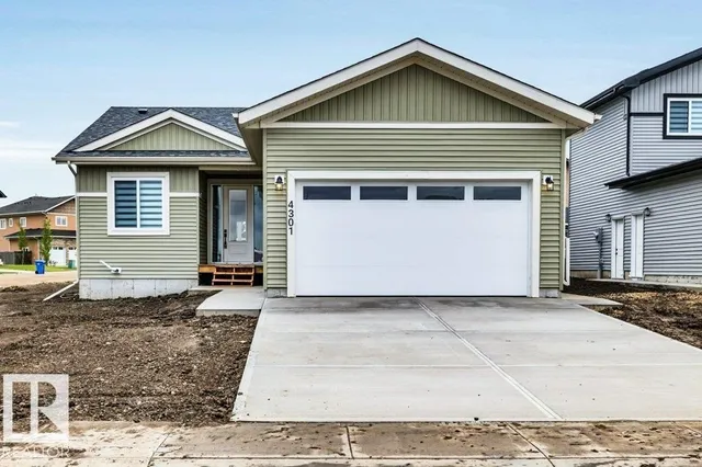 4301 CEDAR DRIVE, Wetaskiwin
