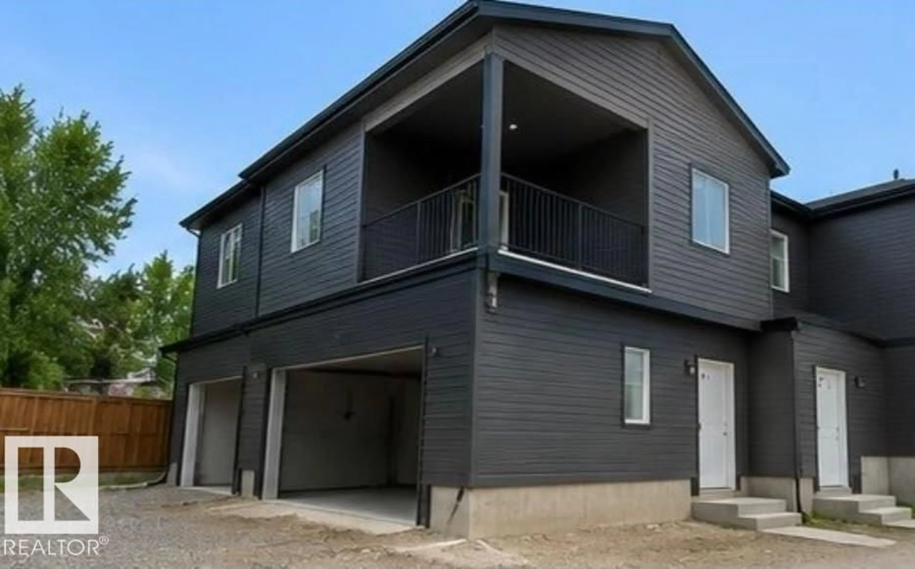 Home with vinyl exterior material, building for 88 GRAND MEADOW CR, Edmonton Alberta T6L1A2