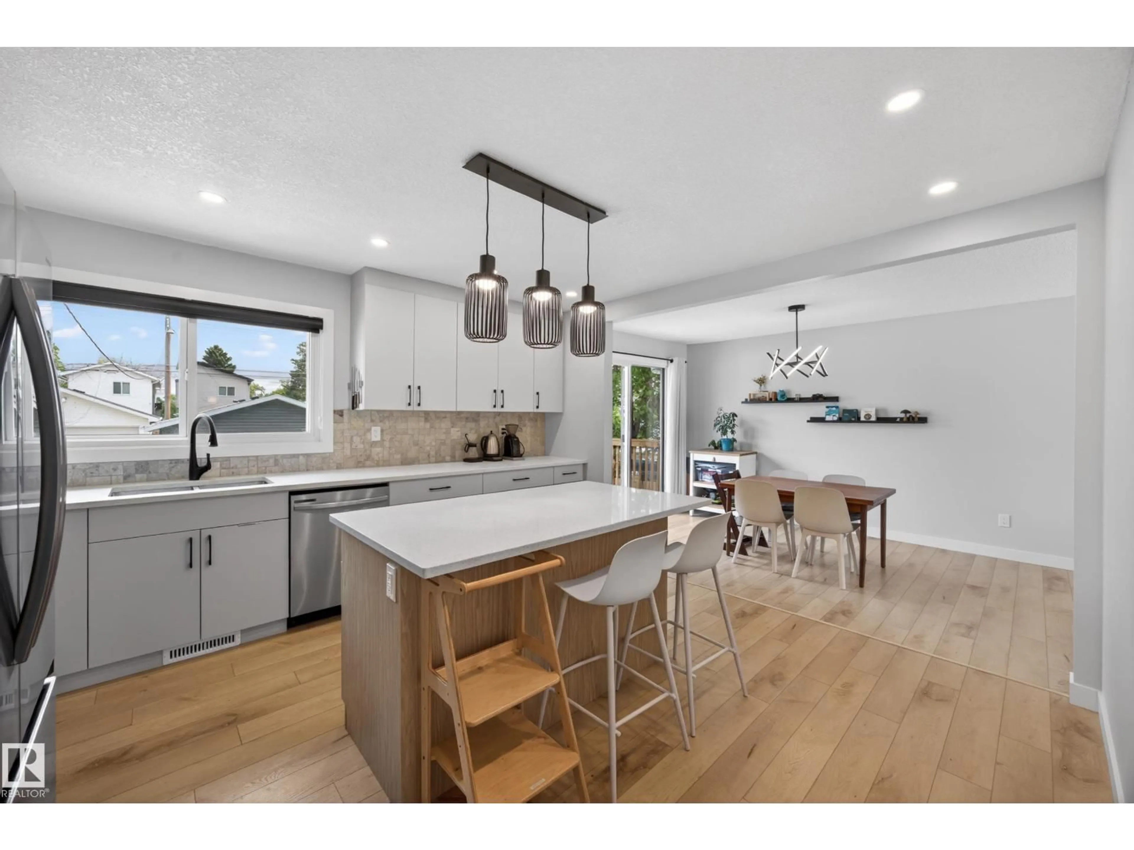 Open concept kitchen, unknown for 9915 154 ST, Edmonton Alberta T5P2G8