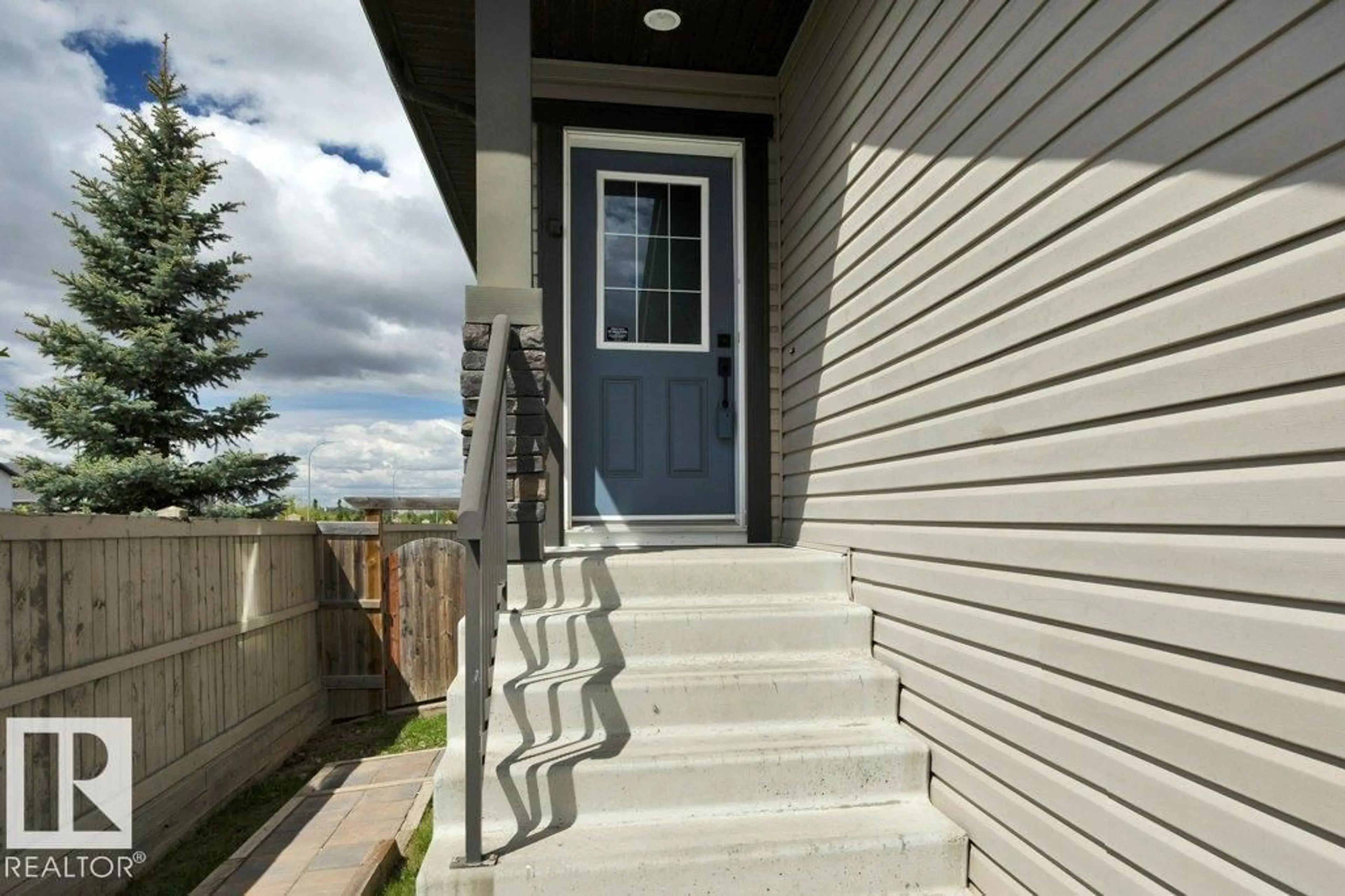 Unknown for 482 REED CR, Leduc Alberta T9E0R5