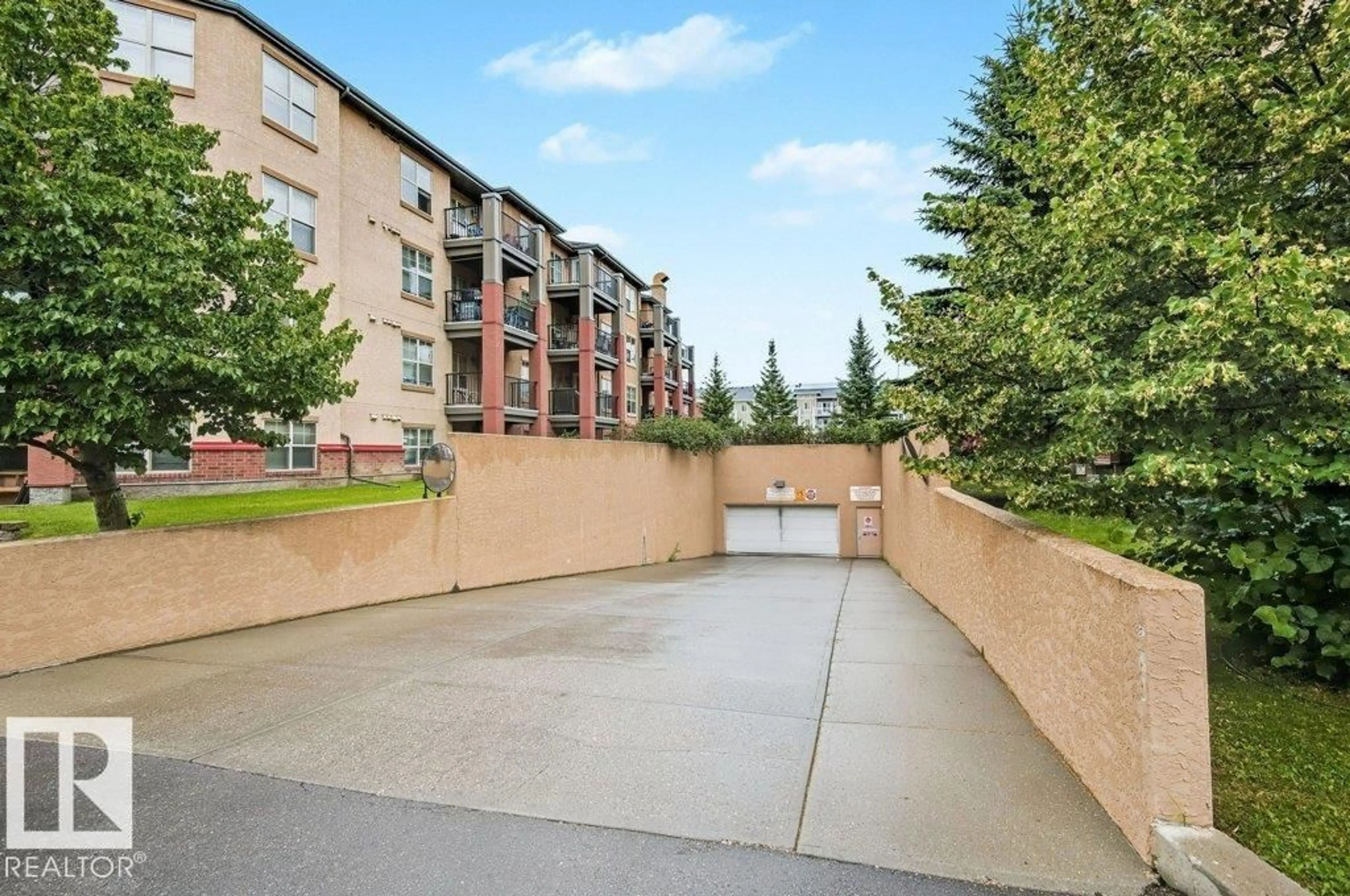 Patio, street for #304 - 11453 ELLERSLIE RD, Edmonton Alberta T6W1T3