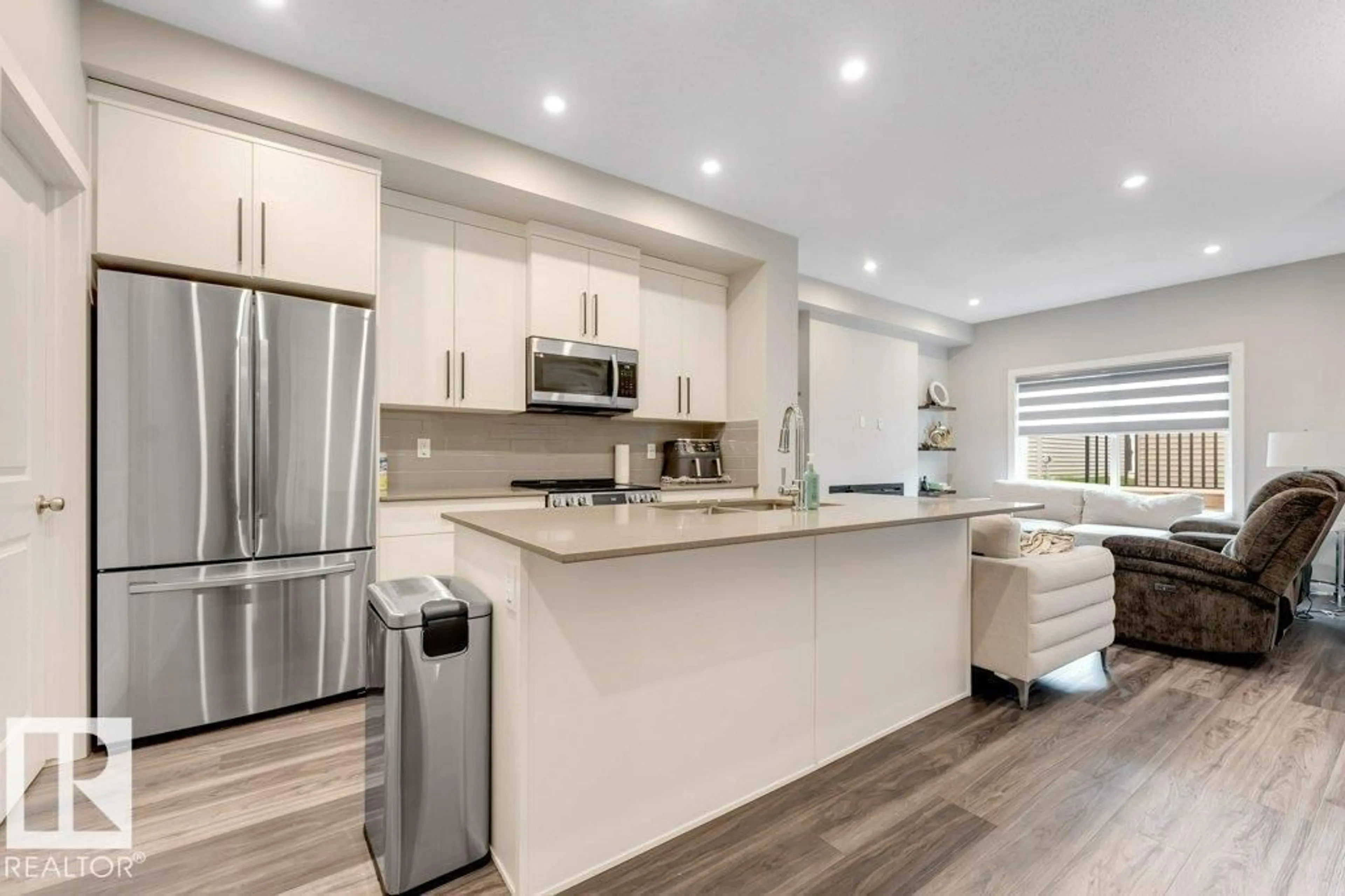 Open concept kitchen, unknown for 213 CHARLESWORTH DR, Edmonton Alberta T6X2W2