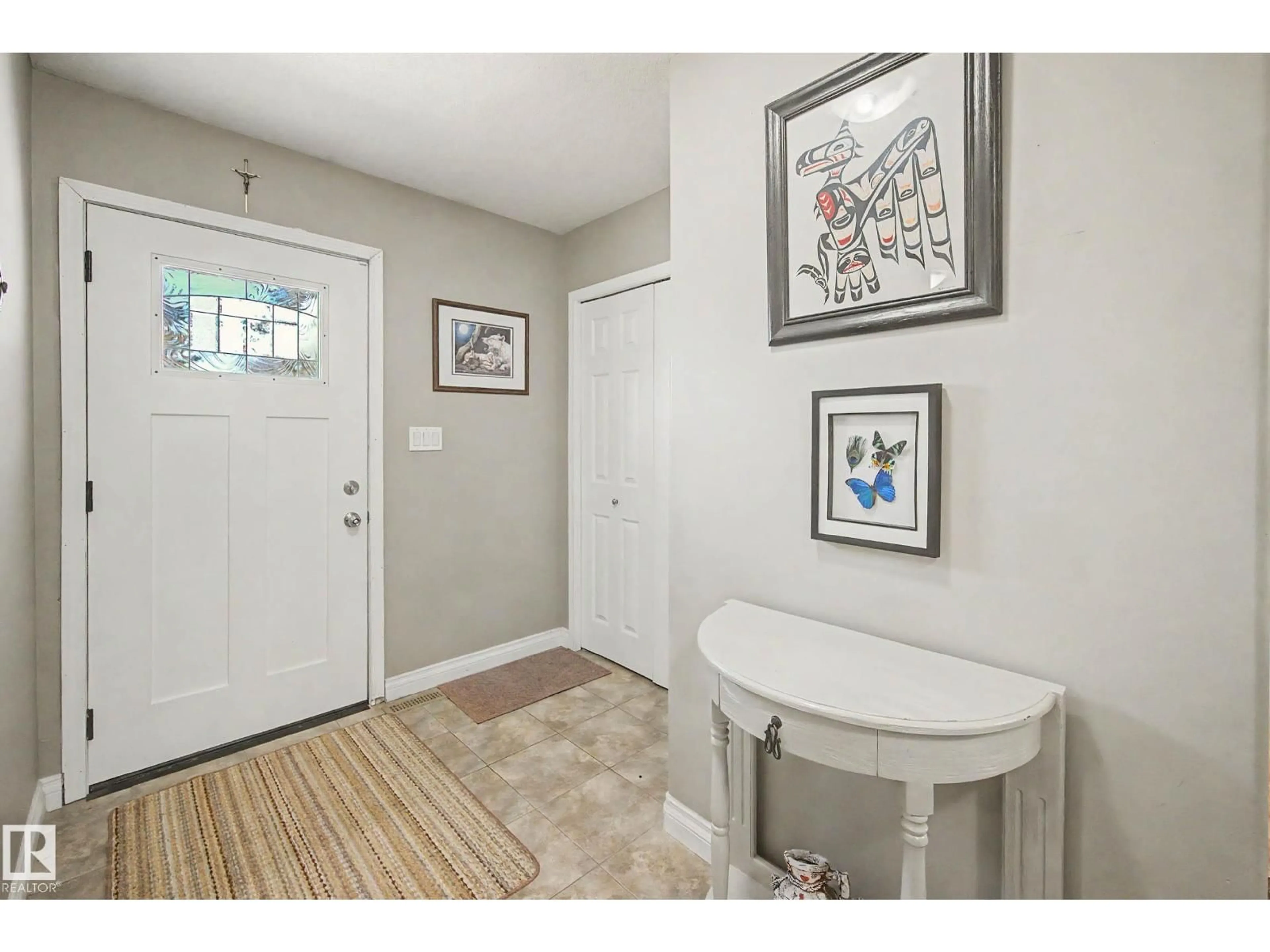 Indoor entryway for #21 - 1850 MILL WOODS RD, Edmonton Alberta T6L7C6