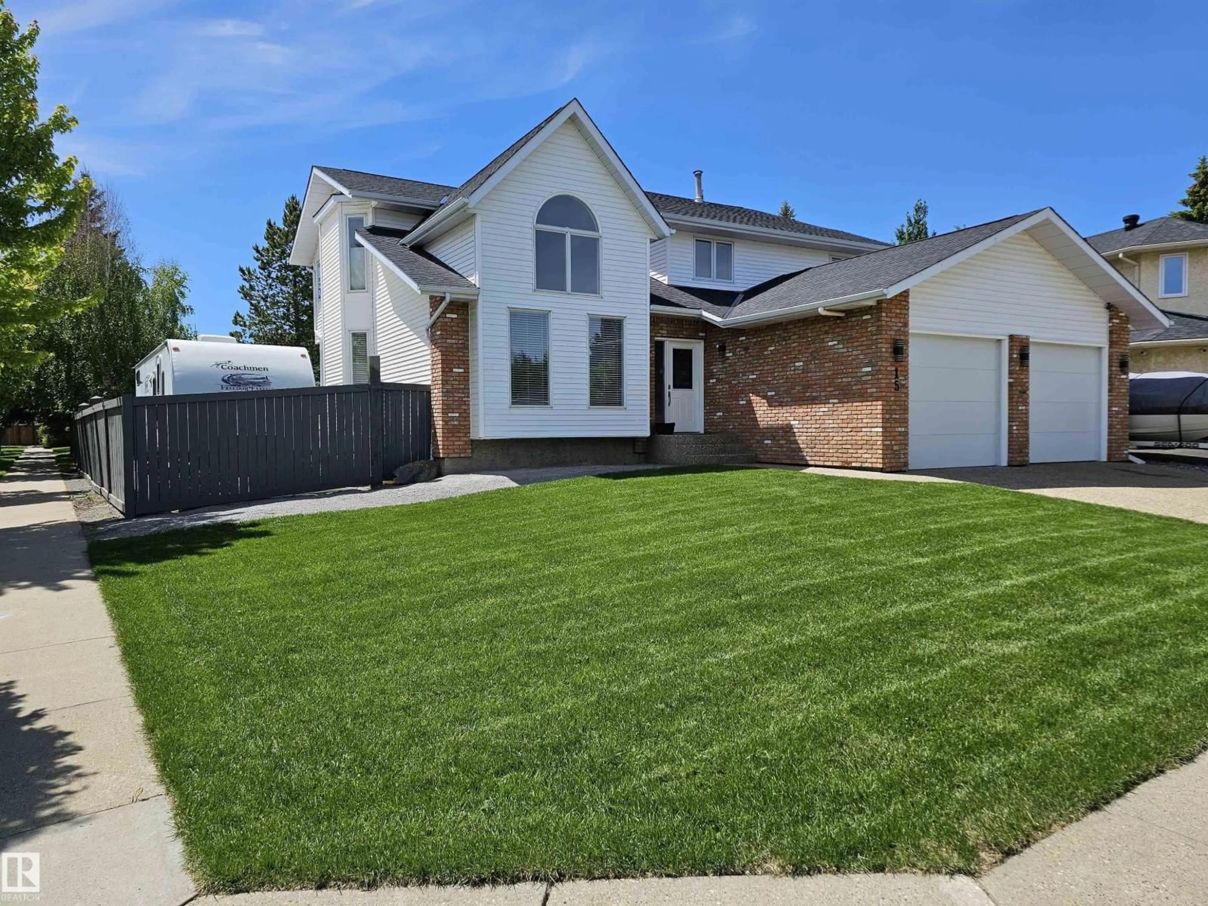 Home with vinyl exterior material, street for 15 PAQUETTE PL, St. Albert Alberta T8N5K9
