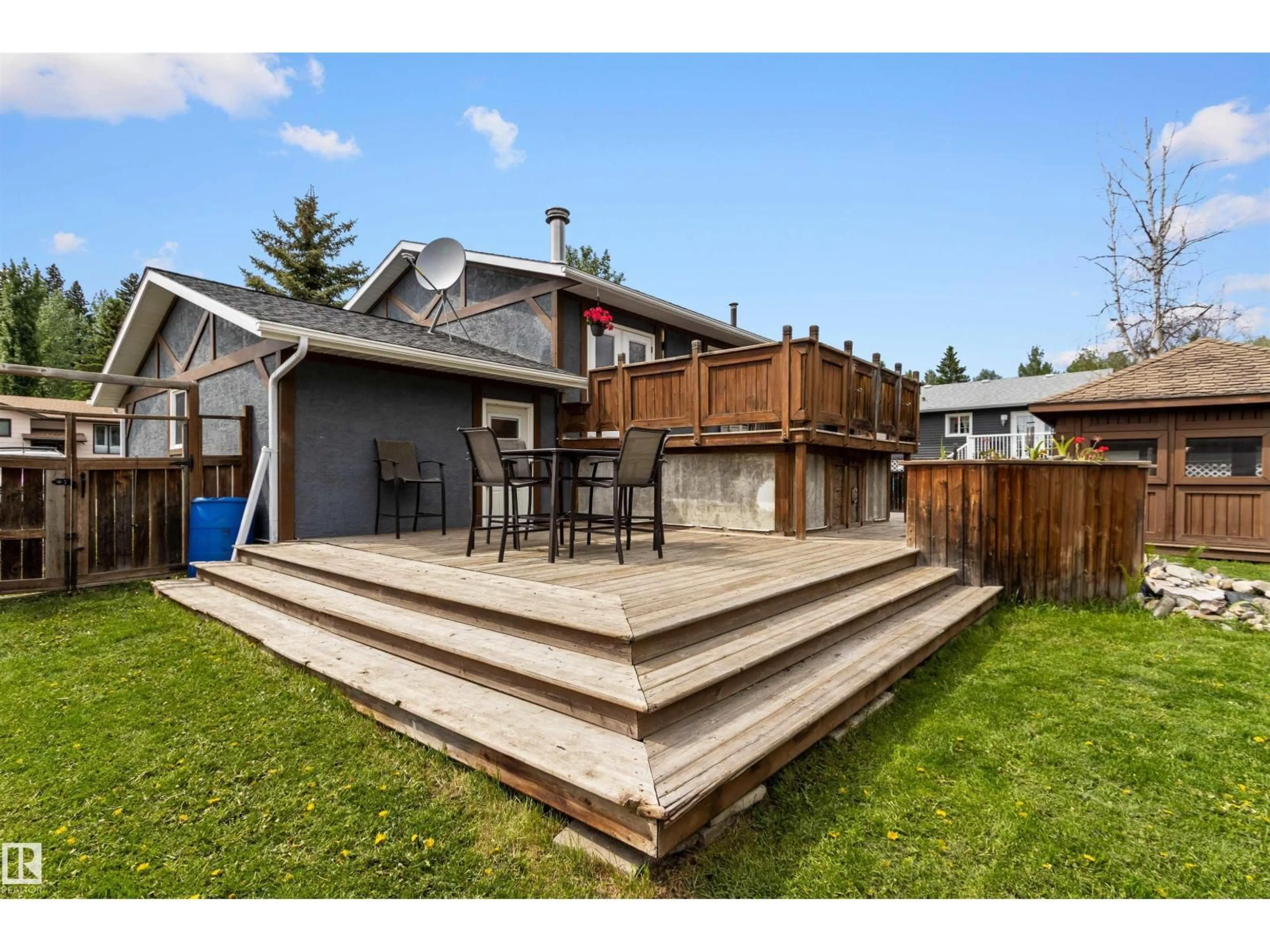 Patio, street for 5121 52 ST, Rocky Rapids Alberta T0E1Z0