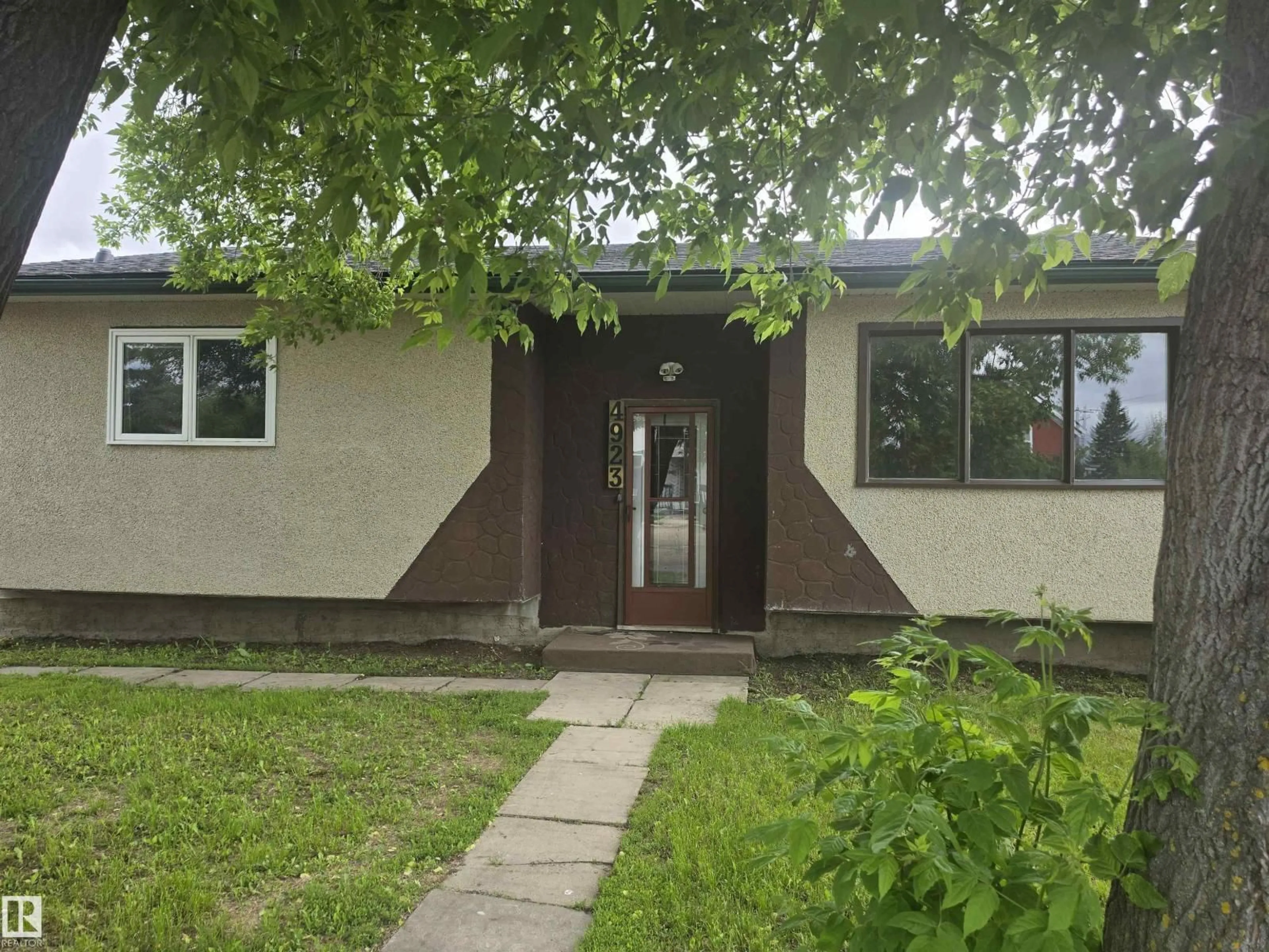 Unknown for 4923 51 AV, Mundare Alberta T0B3H0