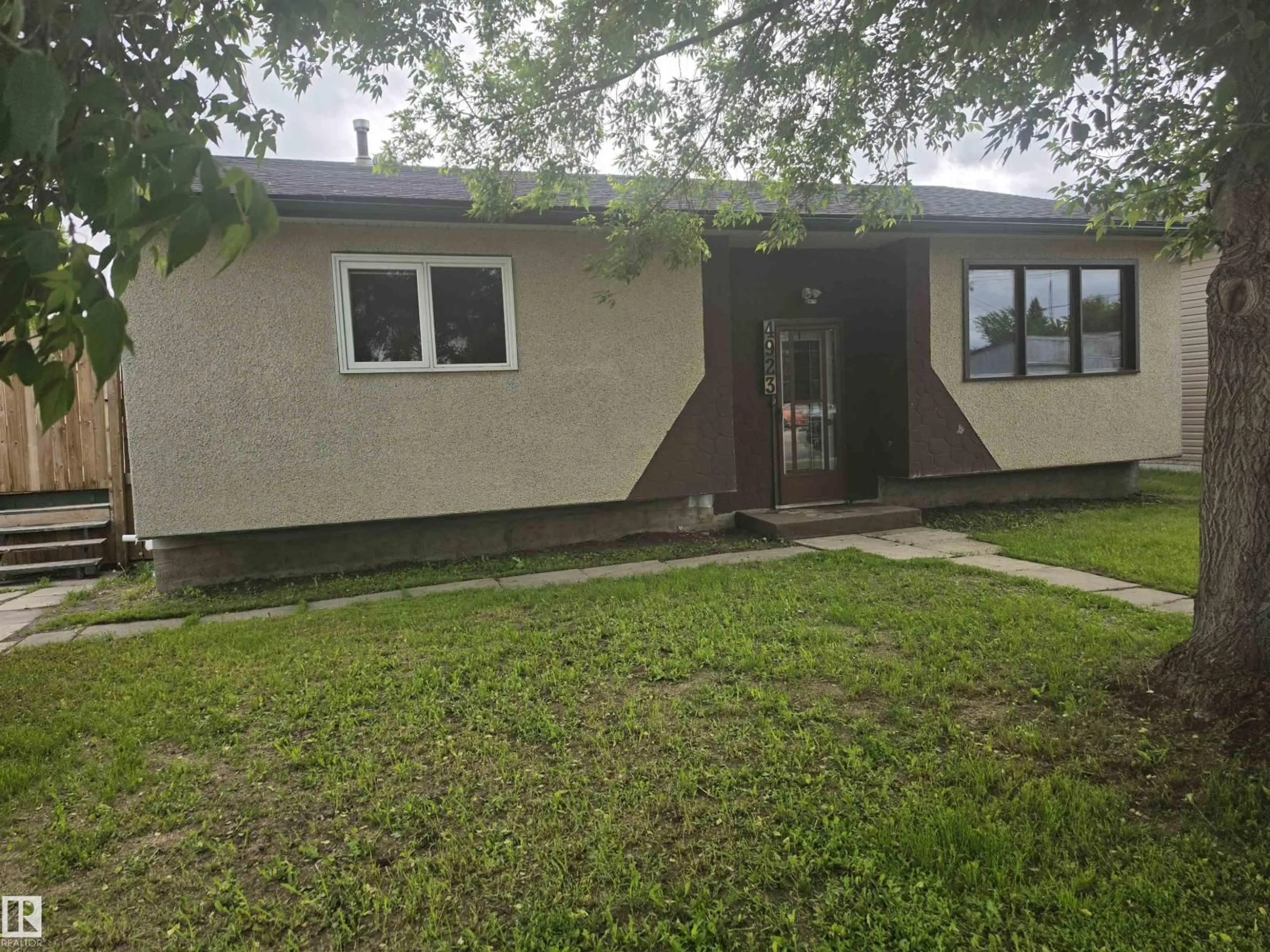 Unknown for 4923 51 AV, Mundare Alberta T0B3H0