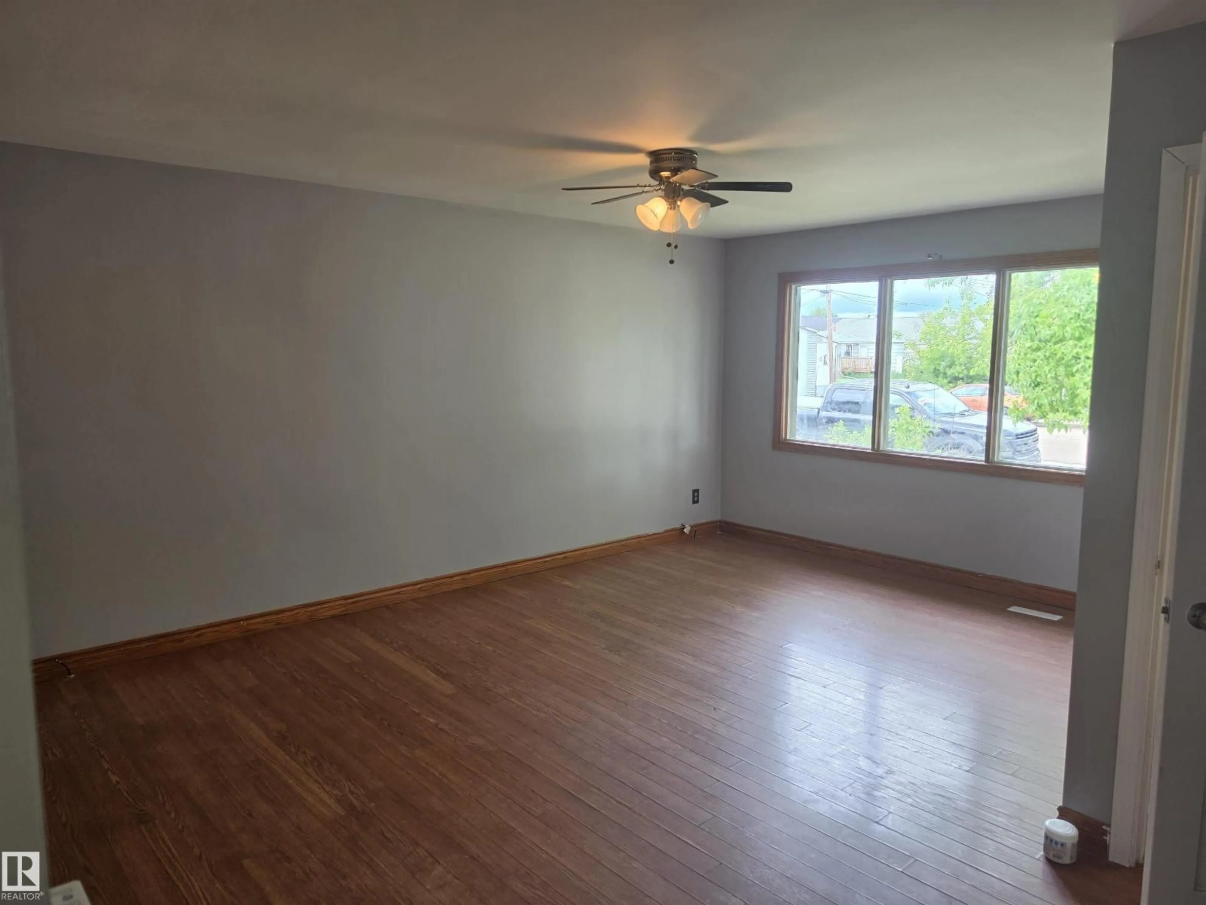 A pic of a room for 4923 51 AV, Mundare Alberta T0B3H0