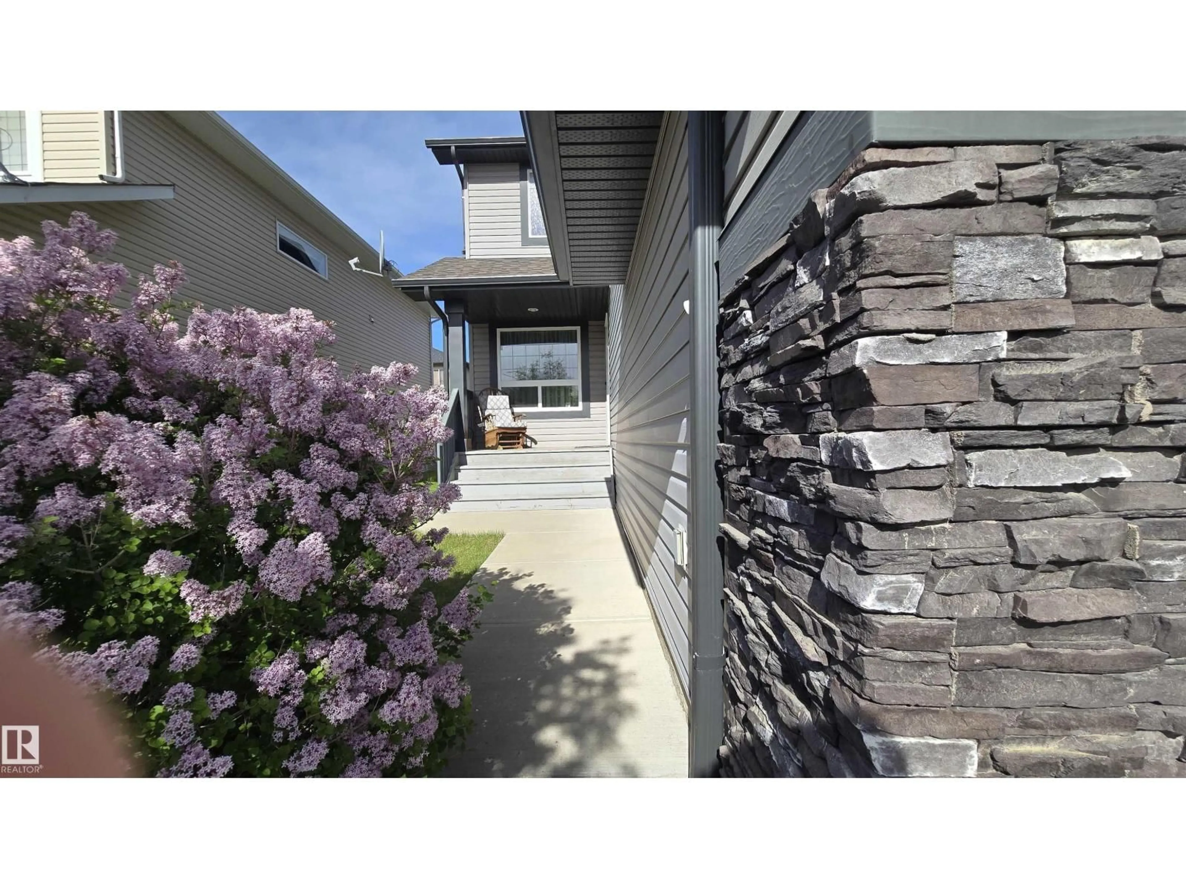 Unknown for NW - 16730 53 ST, Edmonton Alberta T5Y0R6