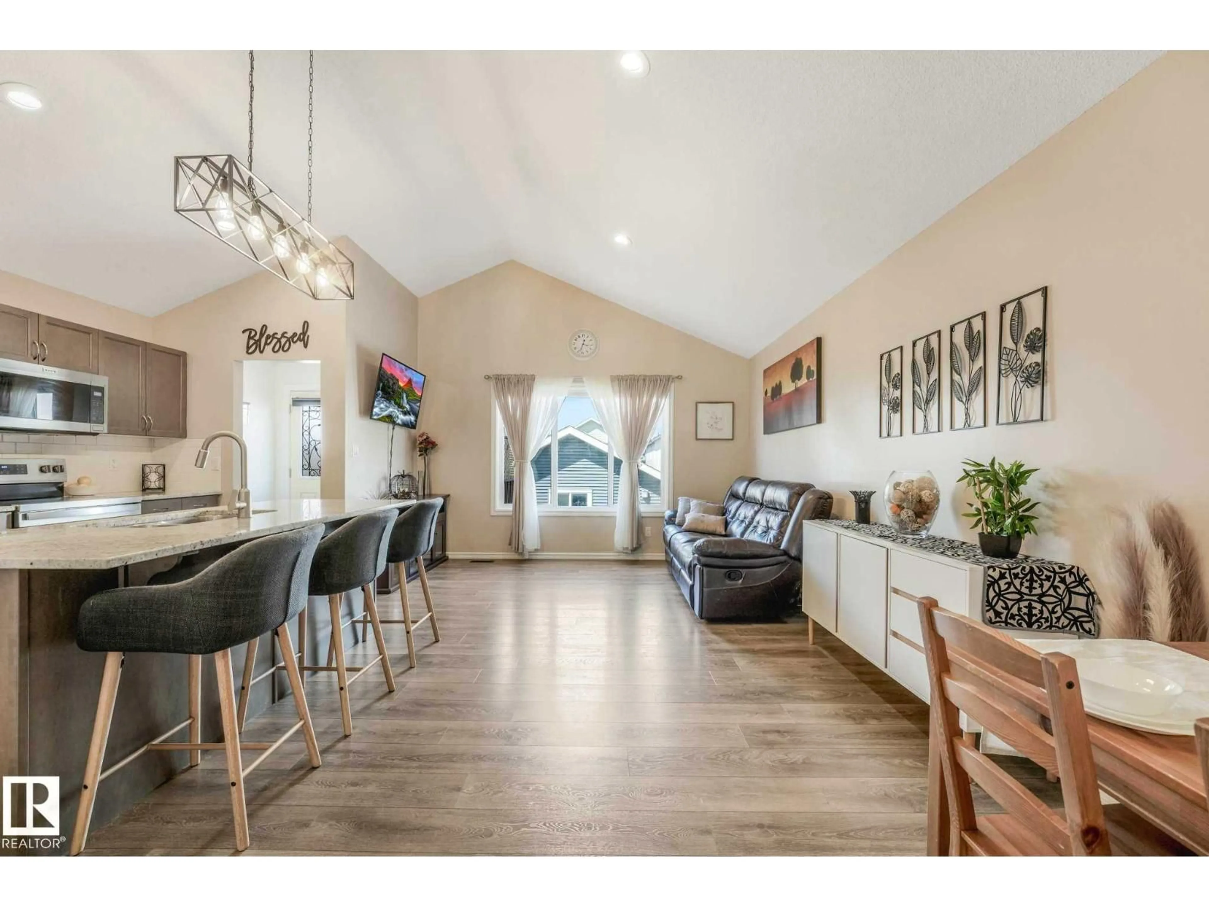 Open concept kitchen, unknown for 16024 12 AV, Edmonton Alberta T6W2W6