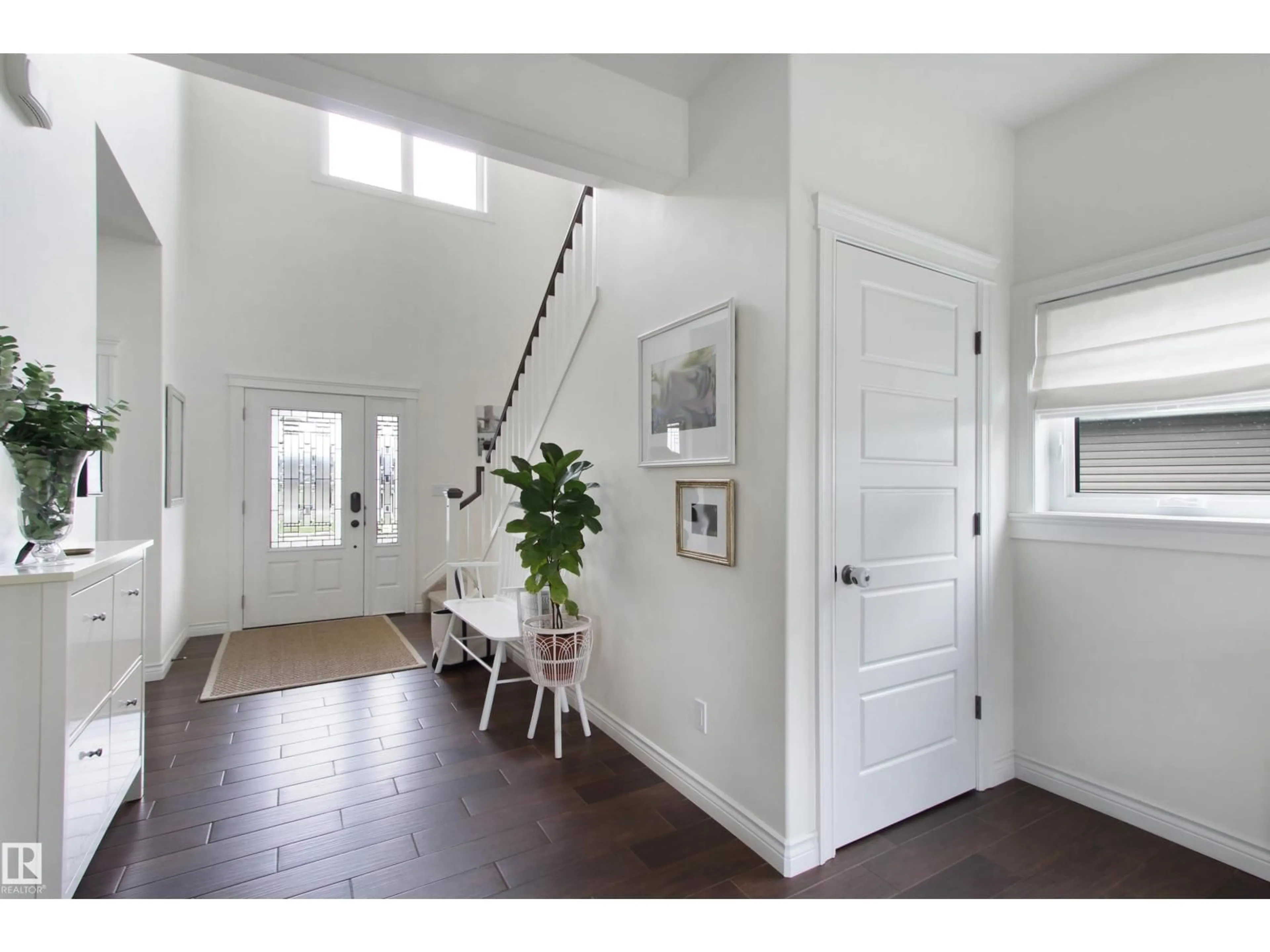 Indoor entryway for 34 FALCON RD, Cold Lake Alberta T9M0G4