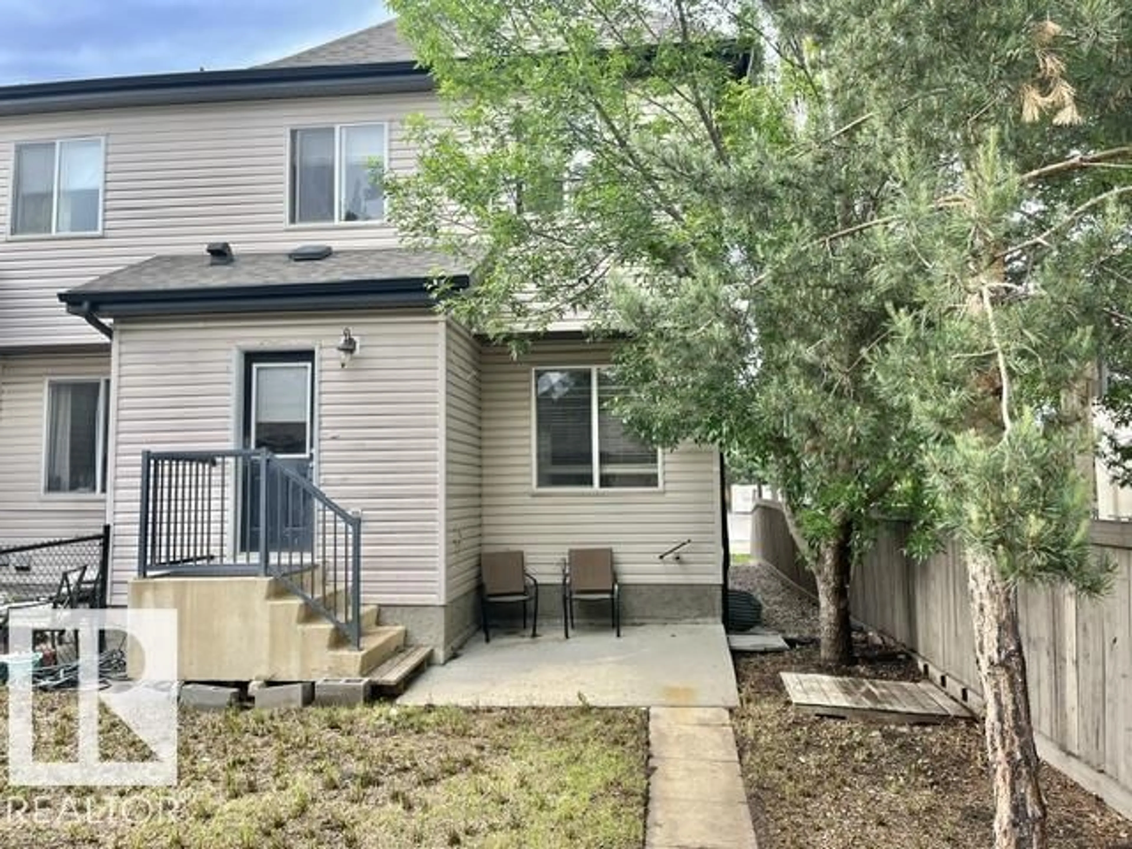 A pic from outside/outdoor area/front of a property/back of a property/a pic from drone, street for 5281 TERWILLEGAR BV, Edmonton Alberta T6R0C5