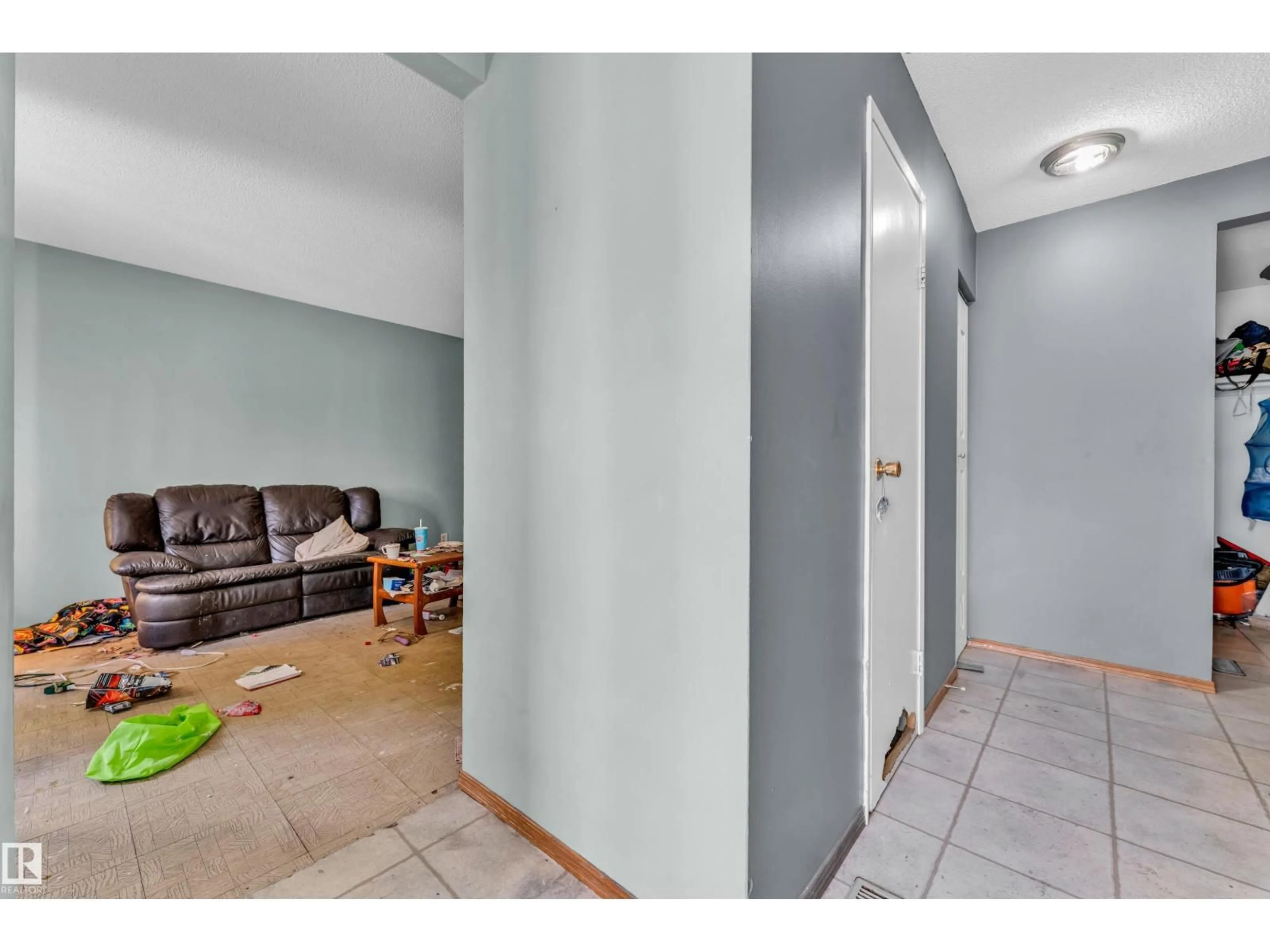 Unknown for 17D CALLINGWOOD CT, Edmonton Alberta T5T0H5