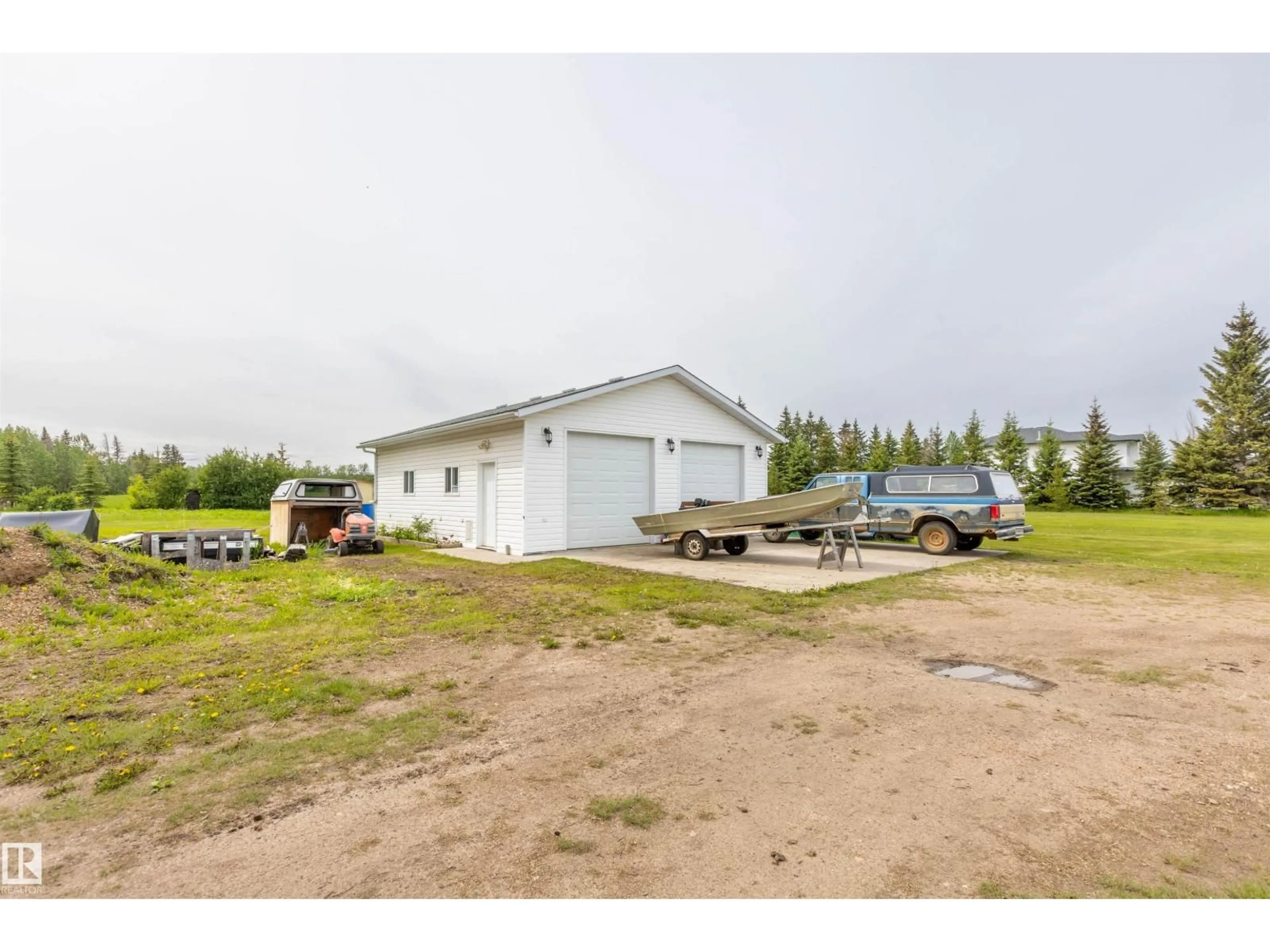 Unknown for 3706 50 ST, Smoky Lake Town Alberta T0A3C0