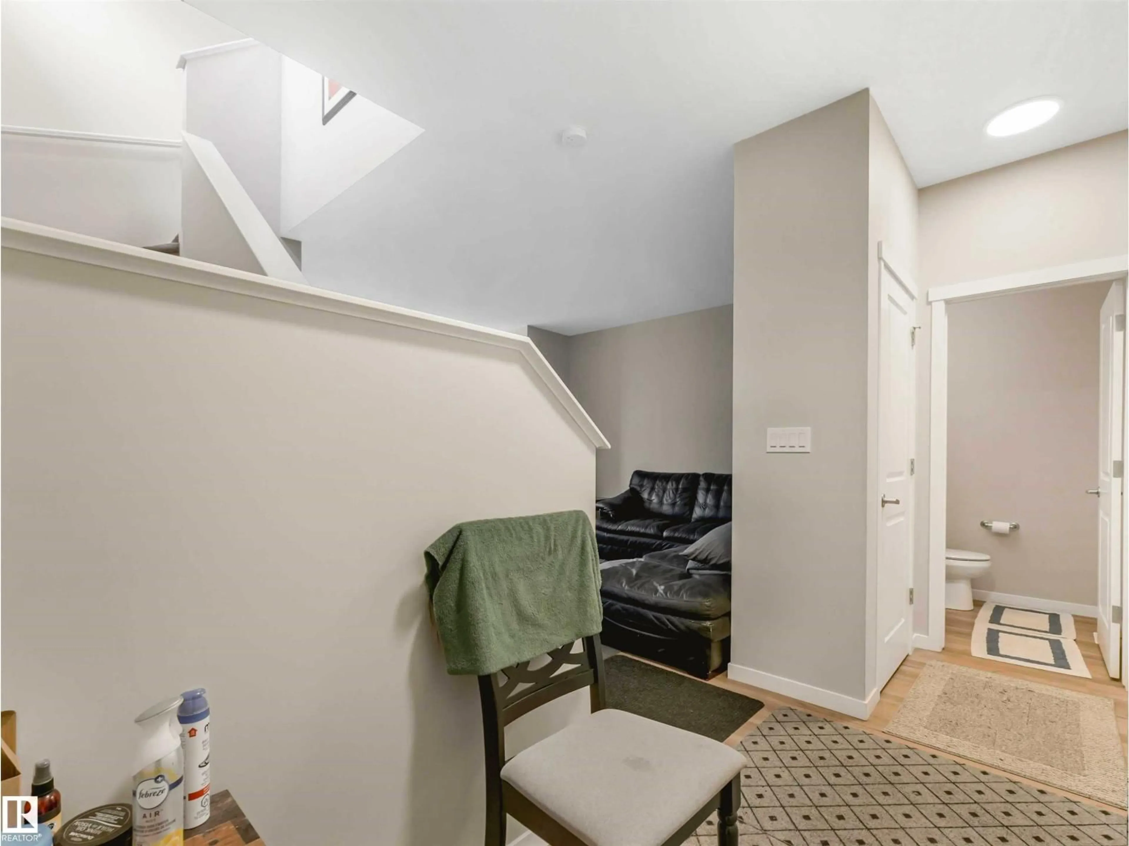 A pic of a room for 15146 26 ST, Edmonton Alberta T5Y2G8