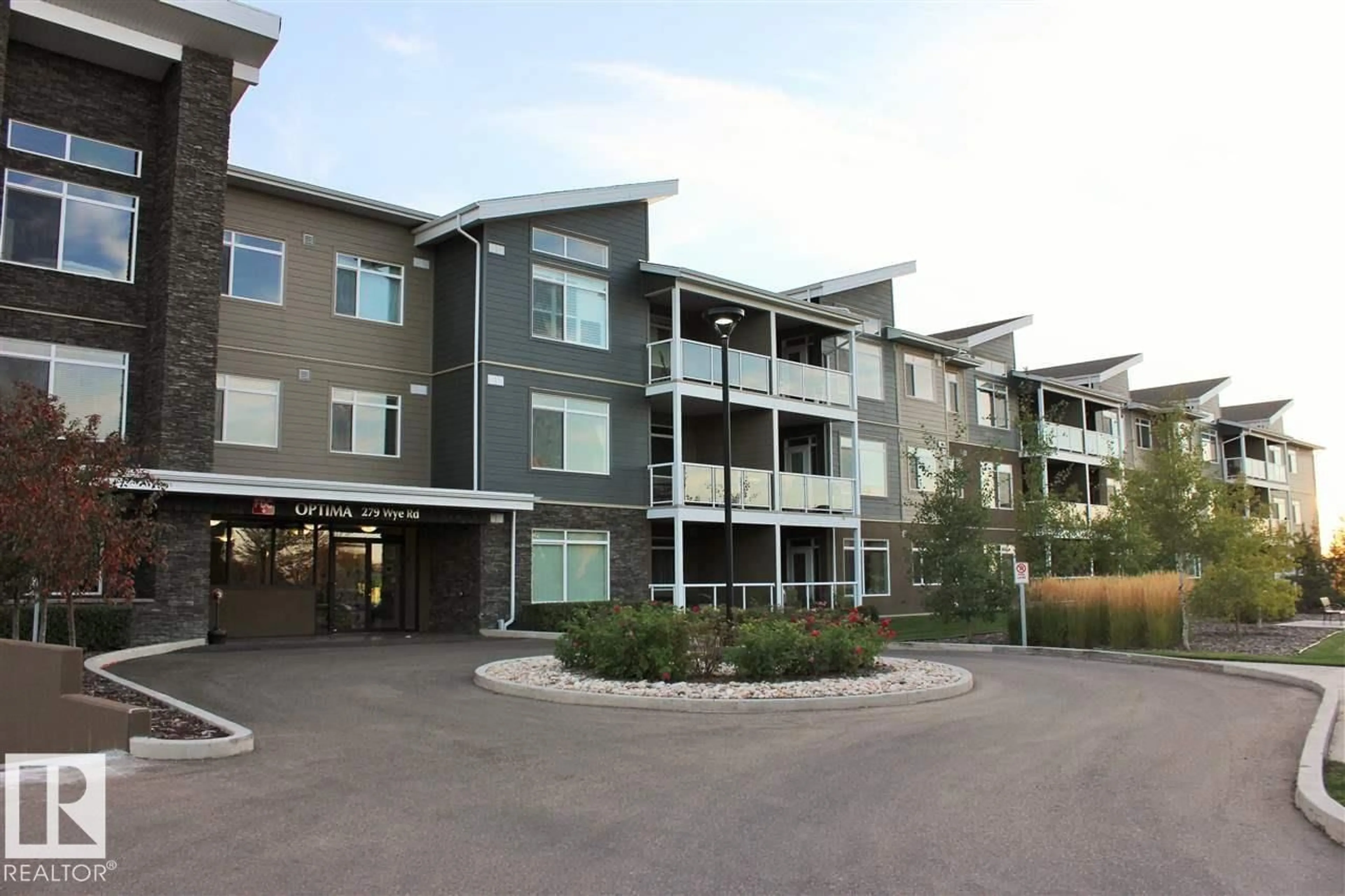 Patio, unknown for #309 - 279 WYE RD, Sherwood Park Alberta T8B0A7