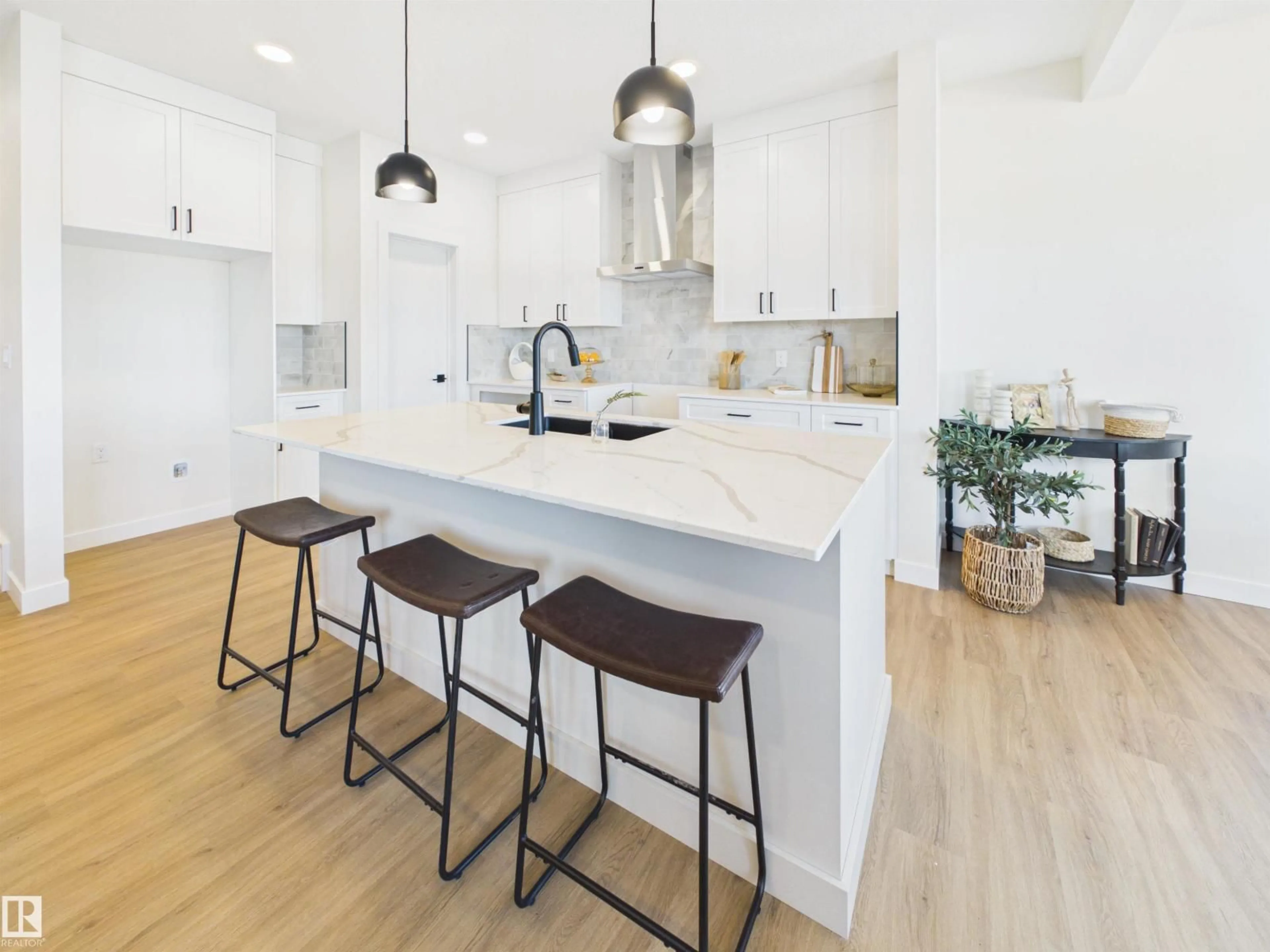 Open concept kitchen, unknown for 159 CALEDON CR, Spruce Grove Alberta T7X4E3