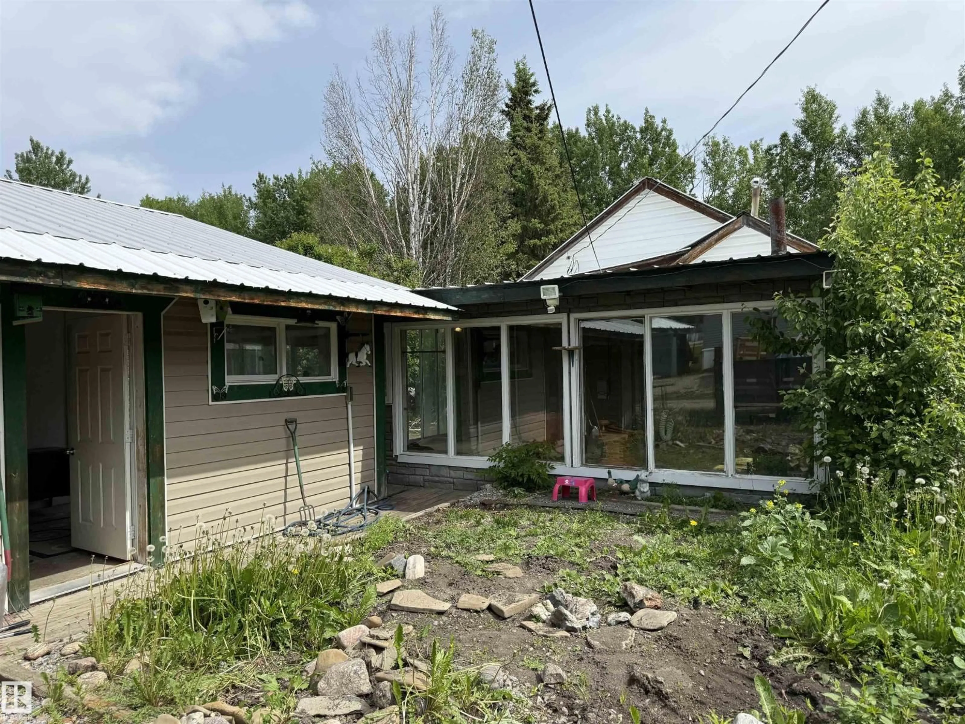 Unknown for 4621 54 AV, Lodgepole Alberta T0E1K0