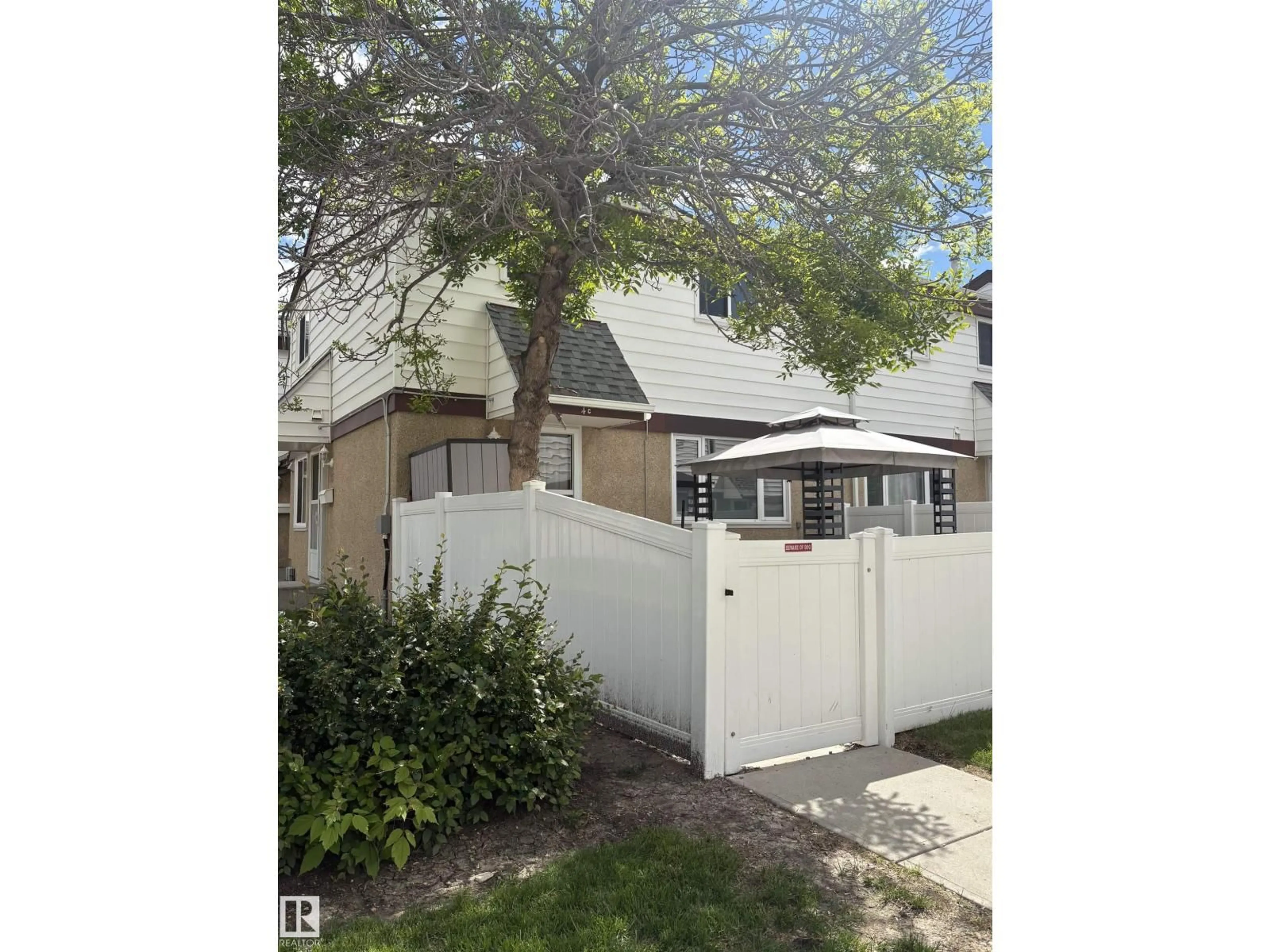 Unknown for 4C TWIN TC NW, Edmonton Alberta T6X1V4